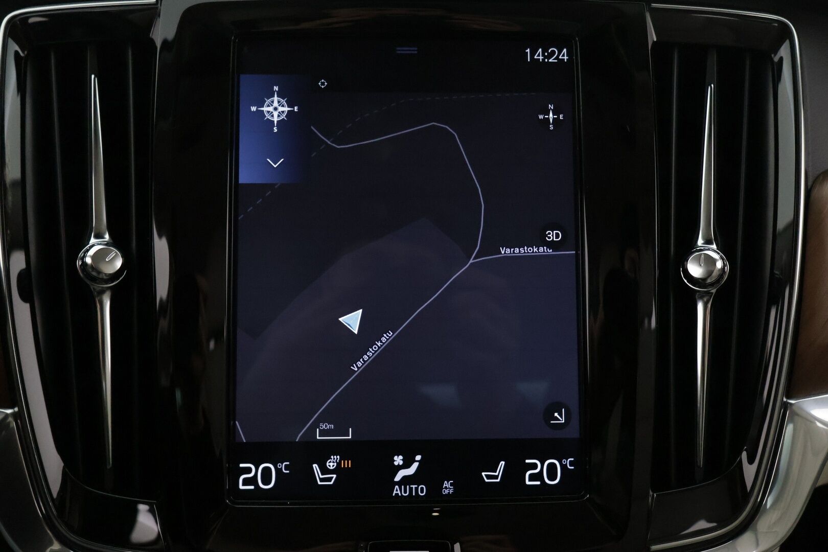 Volvo S90 2019 T8 AWD Business Inscription aut - PA-lisälämmitin / Pilot Assist / Harman/Kardon / Tutkat / Sporttipenkki Muistilla / KeylessGo / Vaalea nahkasisusta / Navi 