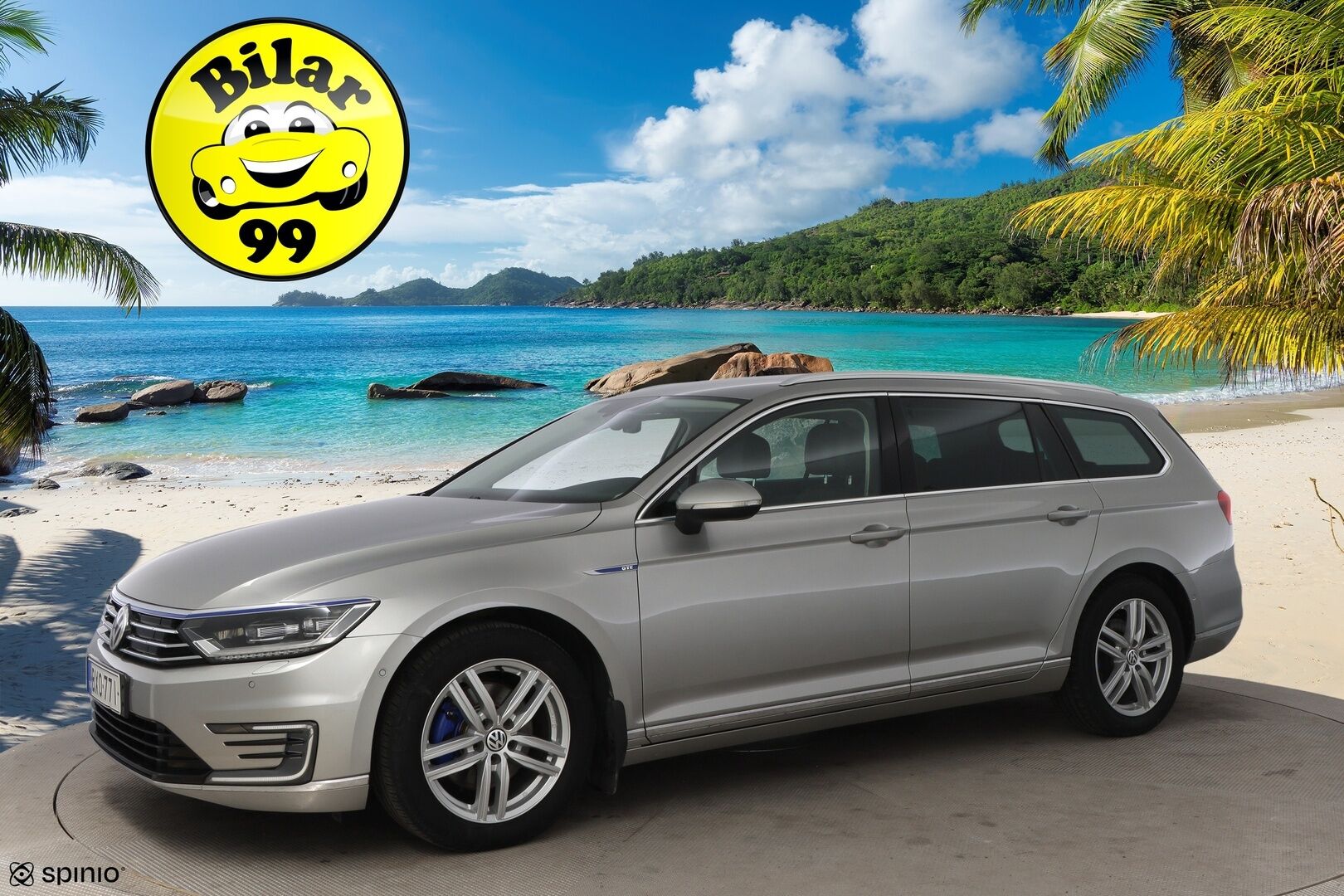 Volkswagen Passat 2016 Variant GTE Plug-In Hybrid 160 kW DSG-automaatti - Webasto / Adapt.Vakkari / Digimittari / Vetokoukku / Peruutuskamera / Nahka-Alcantara / Navi / KeylessGo / Huippuvarusteet / Jakopää tehty!