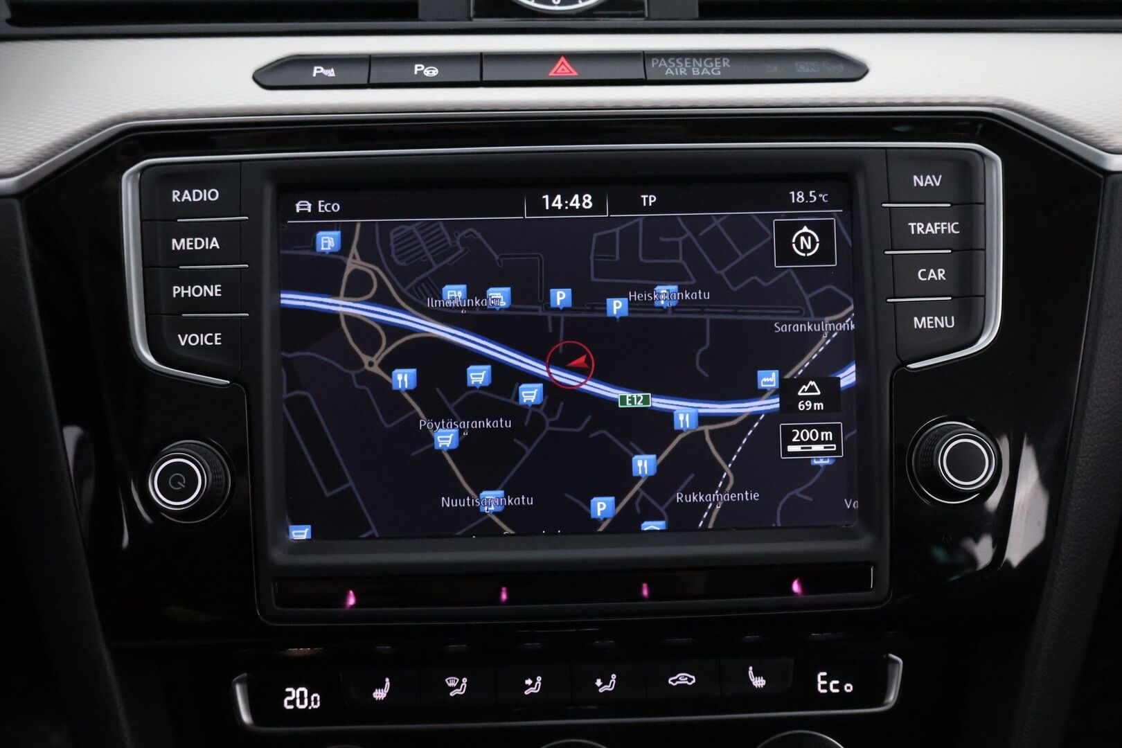 Volkswagen Passat 2016 Variant GTE Plug-In Hybrid 160 kW DSG-automaatti - Webasto / Adapt.Vakkari / Digimittari / Vetokoukku / Peruutuskamera / Nahka-Alcantara / Navi / KeylessGo / Huippuvarusteet / Jakopää tehty!