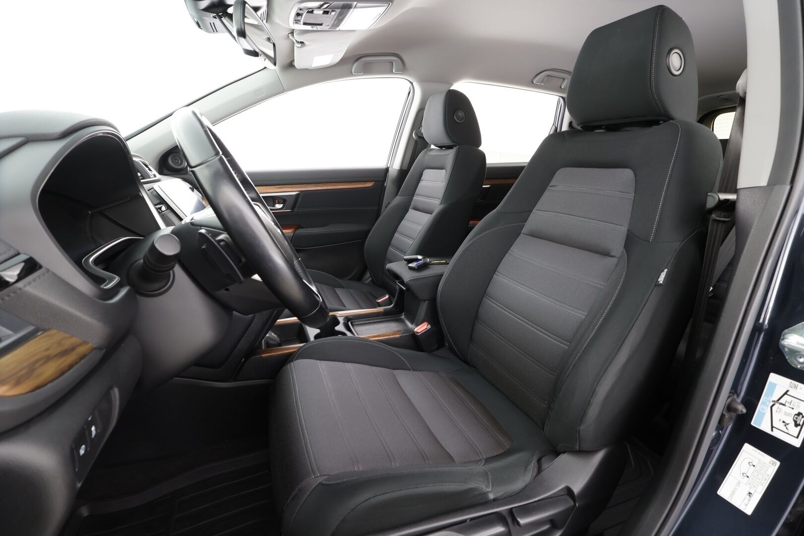 Honda CR-V 2020 Hybrid Elegance 2WD AT * ACC / P.kamera / LED / Navi / Lohkolämmitin / KeylessGo / Digimittaristo * - Suomi-auto / Kahdet renkaat aluvanteilla - HULLU BLACKWEEK KORKOTARJOUS 2,49%