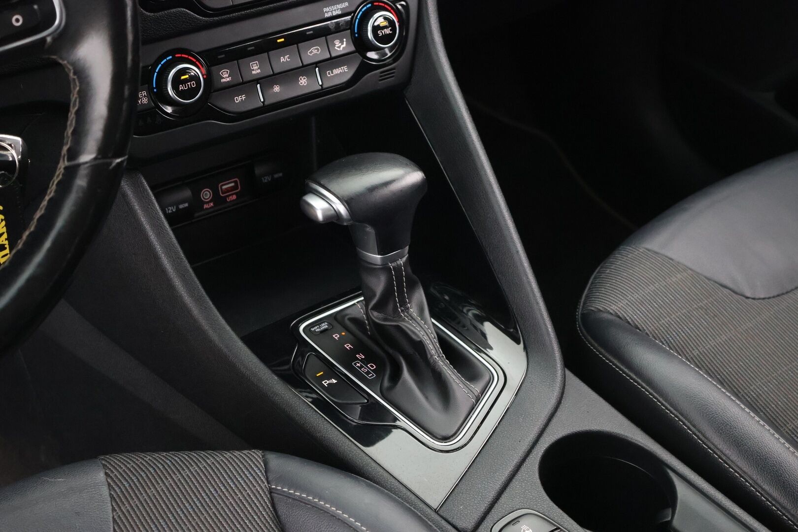 Kia Niro 2019 1,6 GDI Hybrid Edition DCT - | Adapt vak. | P-Kamera | JBL | Osanahat | Apple&Android | Suomi-Auto