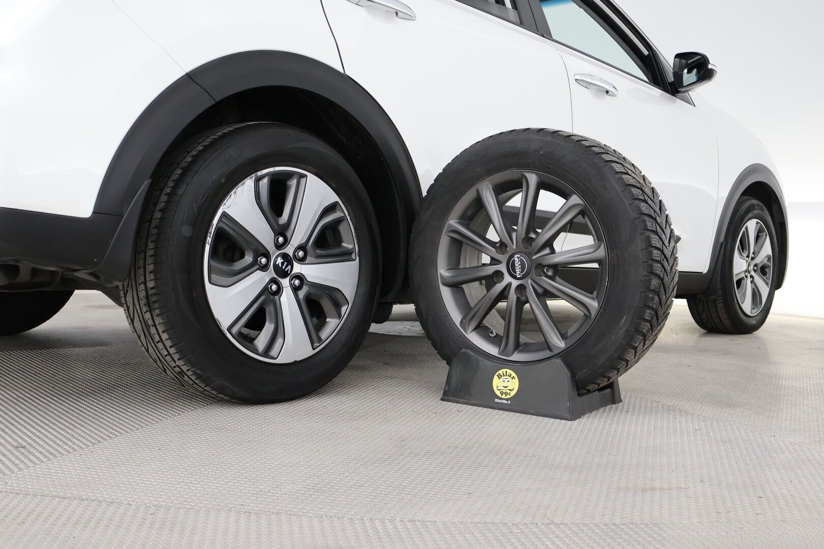 Kia Niro 2019 1,6 GDI Hybrid Edition DCT - | Adapt vak. | P-Kamera | JBL | Osanahat | Apple&Android | Suomi-Auto