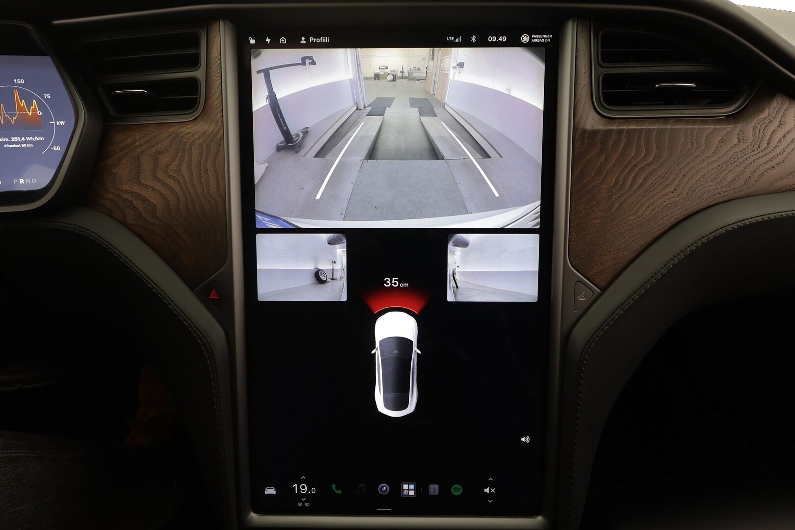 Tesla Model S 2019 100D AWD - | Lasikatto | Ilma-alusta | ACC | P.Kamera | LED | Muistipenkki | Premium Audio | Navi | Kaistavahti | Keyless | Suomi-auto | Kahdet renkaat |