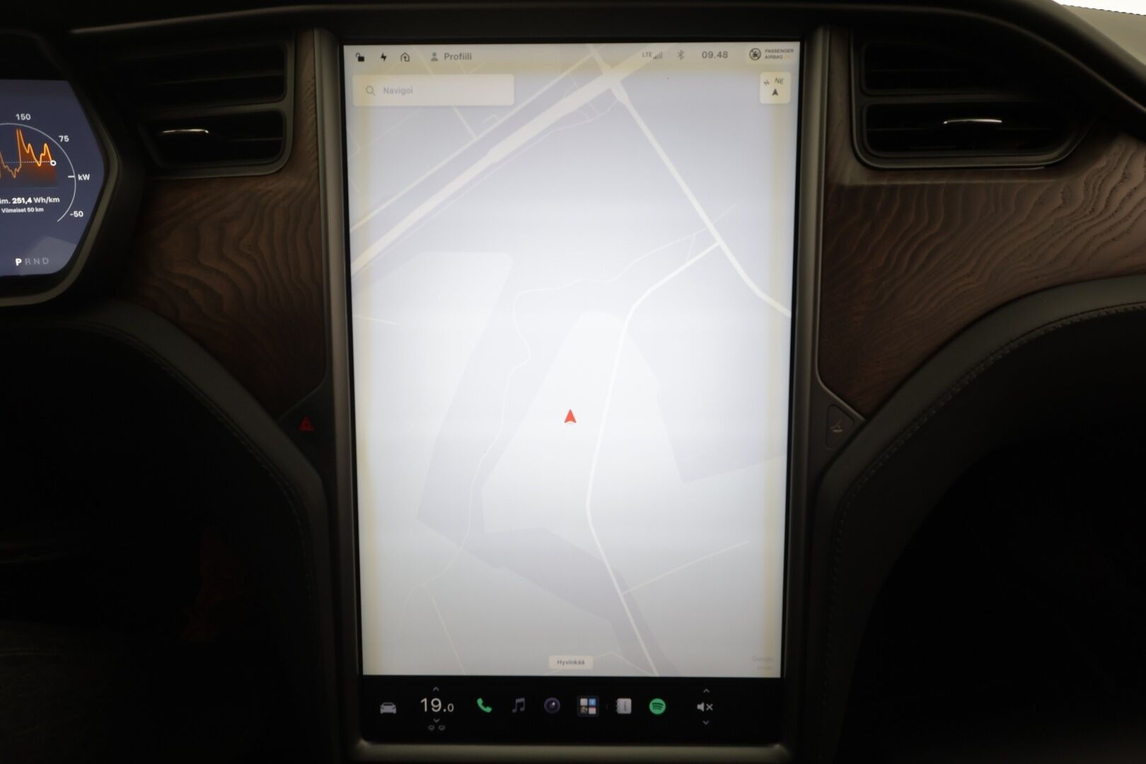 Tesla Model S 2019 100D AWD - | Lasikatto | Ilma-alusta | ACC | P.Kamera | LED | Muistipenkki | Premium Audio | Navi | Kaistavahti | Keyless | Suomi-auto | Kahdet renkaat |
