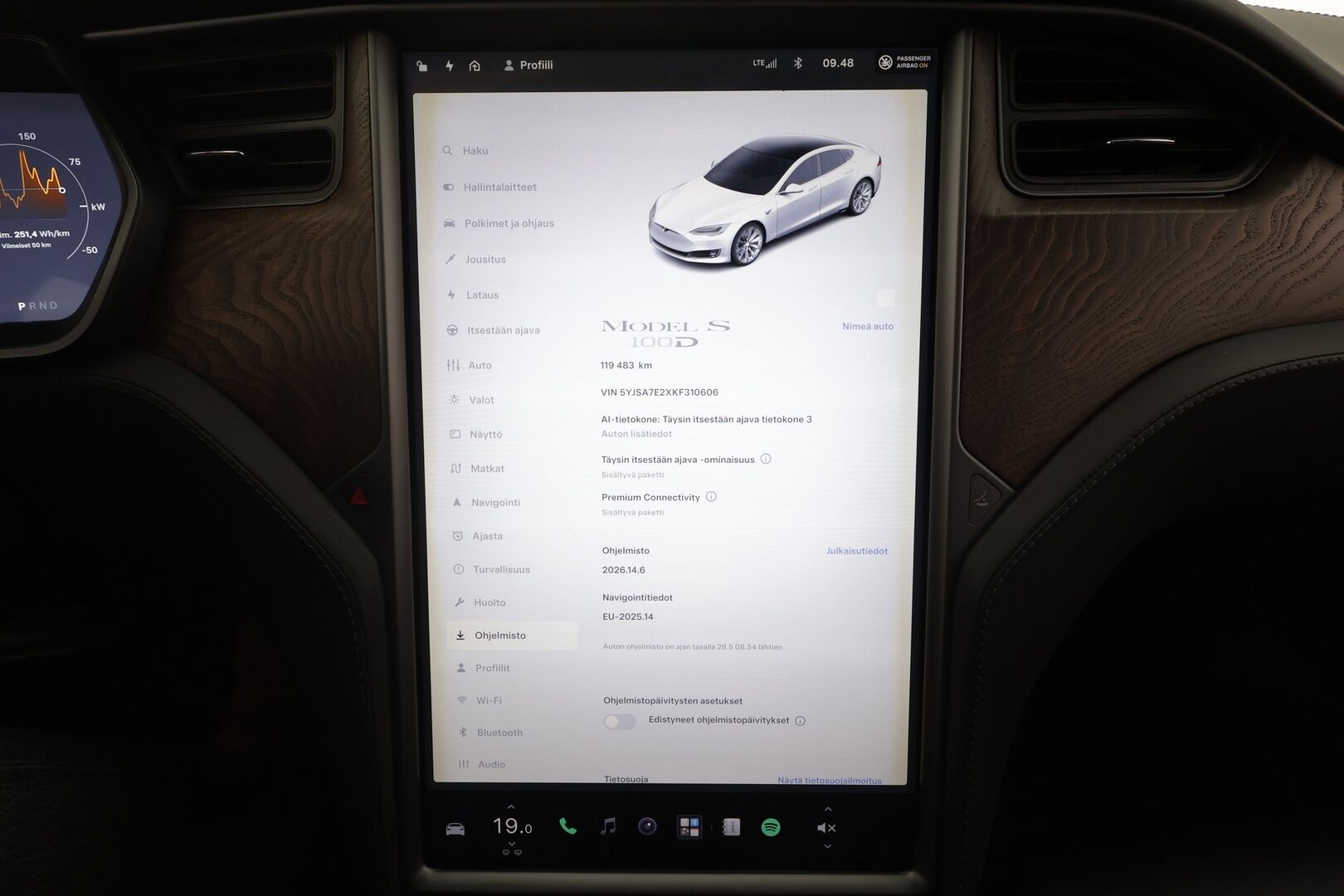 Tesla Model S 2019 100D AWD - | Lasikatto | Ilma-alusta | ACC | P.Kamera | LED | Muistipenkki | Premium Audio | Navi | Kaistavahti | Keyless | Suomi-auto | Kahdet renkaat |