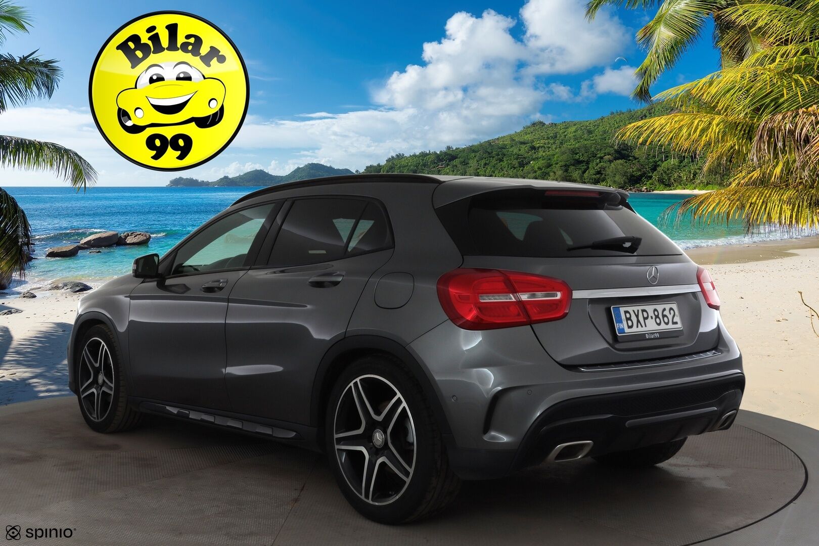 Mercedes-Benz GLA 2017 200 d 4Matic A AMG Line * Vakkari / Webasto / Bi-Xenon / P.tutkat / Sporttipenkit / Navi * - Kahdet renkaat aluvanteilla