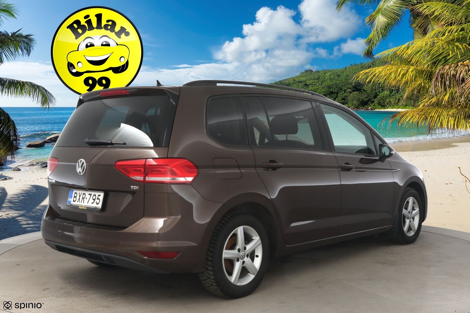 Volkswagen Touran 2016 Trendline 1,6 TDI 81 kW (110 hv) aut. 7-P *ACC / Webasto / Navi / P.Kamera* - 2x Aluvanteet & Renkaat