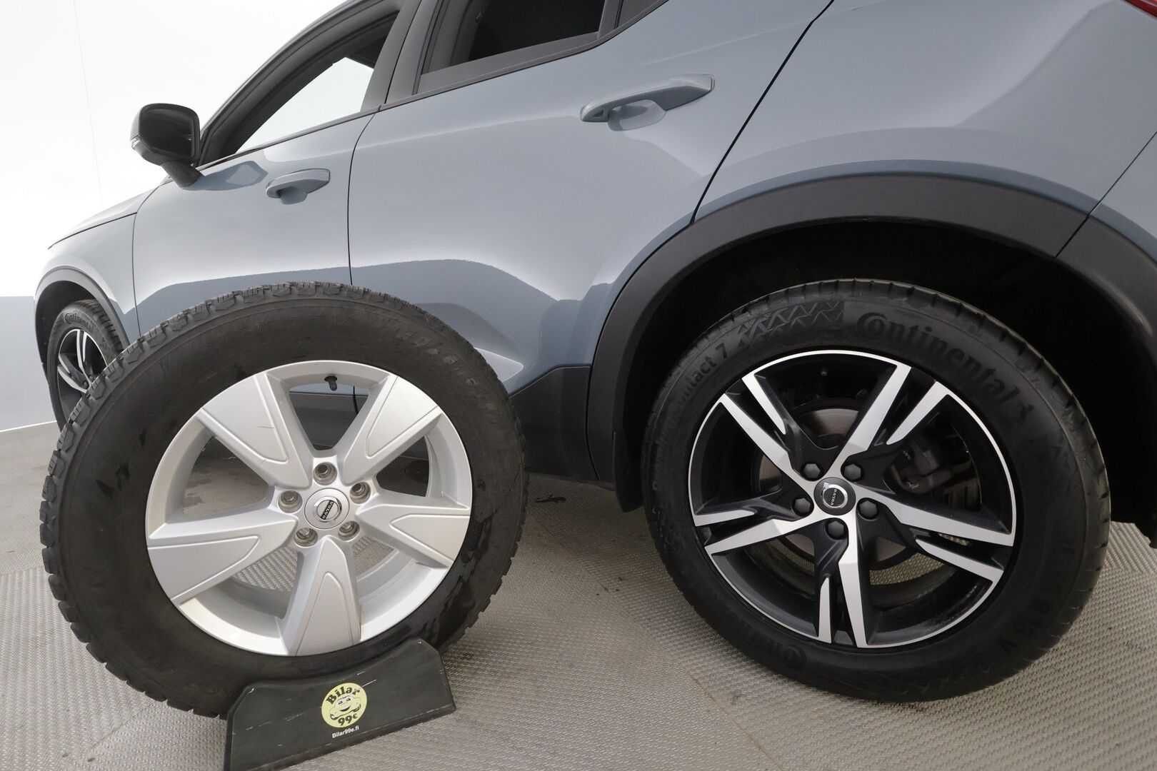 Volvo XC40 2020 T3 R-Design aut - | ACC | Koukku | Webasto | Nahka-alcantara | Sporttipenkit | Akt. kaarrevalot | Pilot assist | Keyless | 1-om suomiauto | Merkkihuollot | 