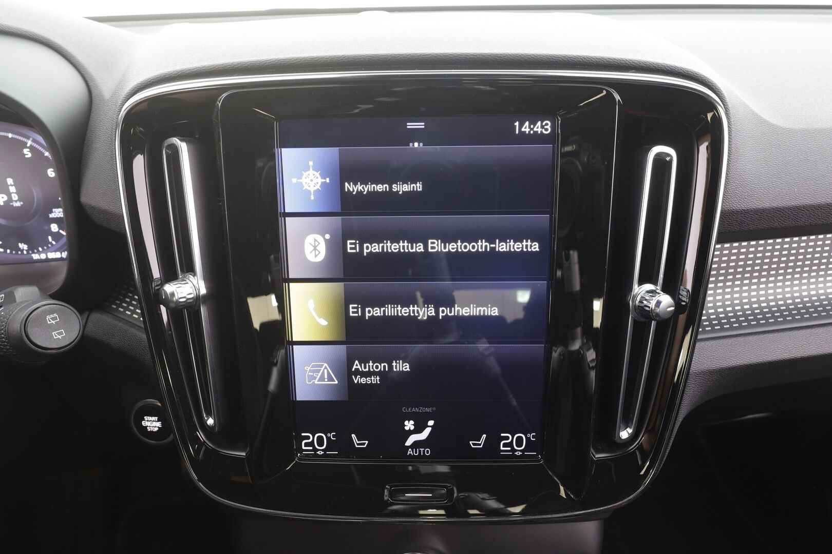 Volvo XC40 2020 T3 R-Design aut - | ACC | Koukku | Webasto | Nahka-alcantara | Sporttipenkit | Akt. kaarrevalot | Pilot assist | Keyless | 1-om suomiauto | Merkkihuollot | 