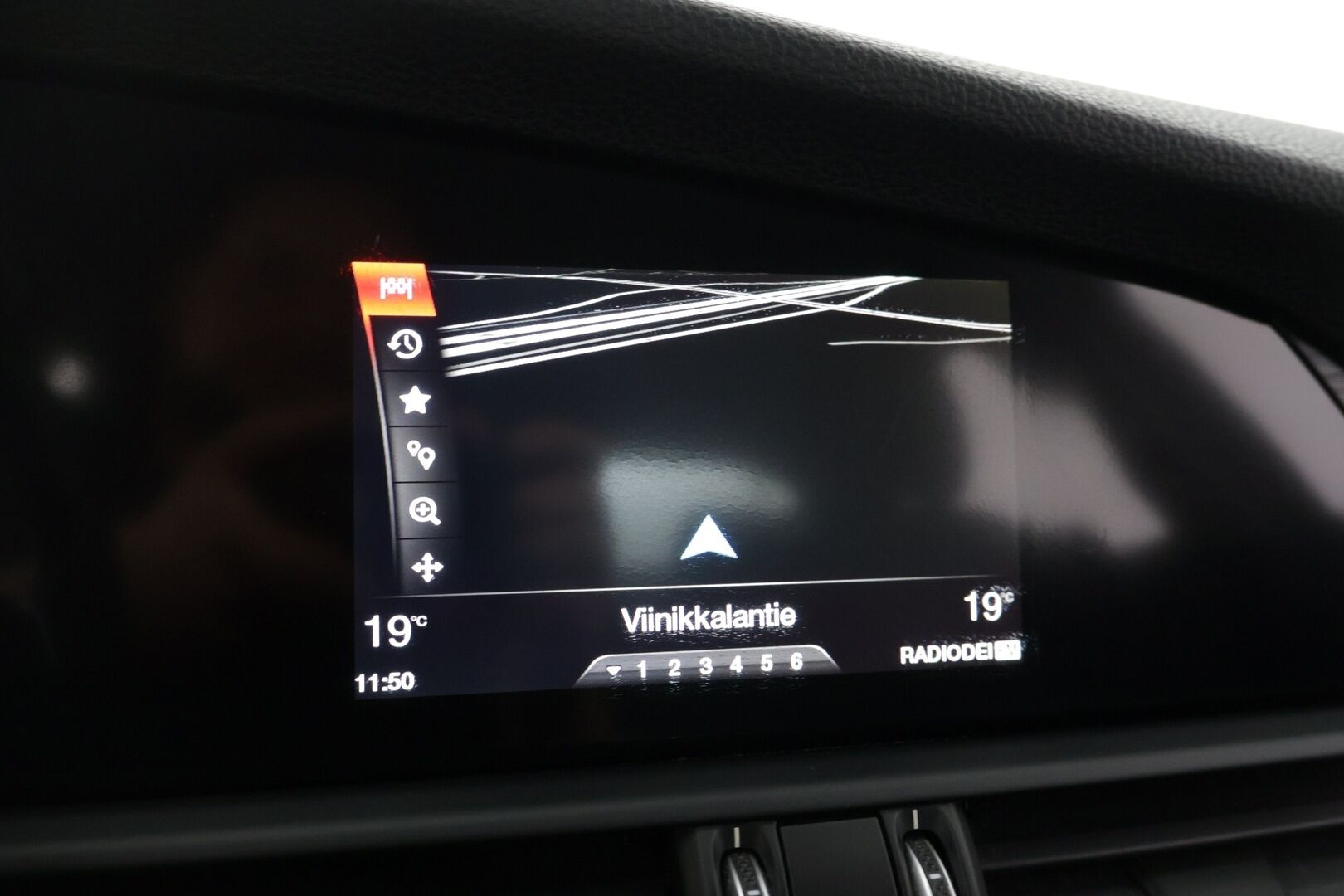Alfa Romeo Giulia 2017 2,2 Diesel 180hp MT6 Super - | Vakkari | Sähköpenkit muistilla | Manuaali | Huippu hieno |