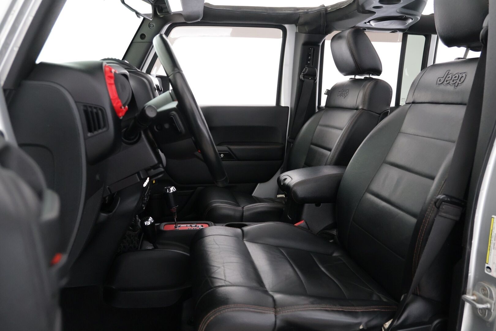 Jeep Wrangler 2012 2.8 CRD Unlimited - | Nahkasisusta | Vetotapavalitsin | Vetokoukku | Vakkari | Kova- sekä rättikatto | Juuri katsastettu |
