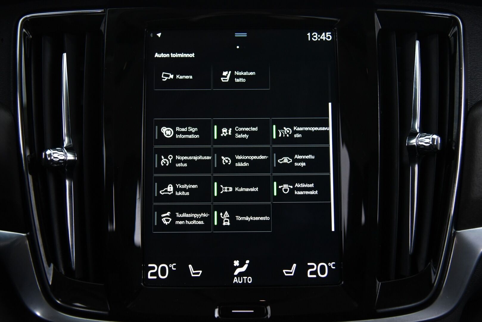 Volvo V90 Cross Country 2020 D4 AWD Plus // Suomi-Auto / Adapt.Vak / Webasto / NAVI / Keyless / Vetokoukku / Sähkökontti / Active-LED - Erinomaisesti pidetty Suomi-Volvo!