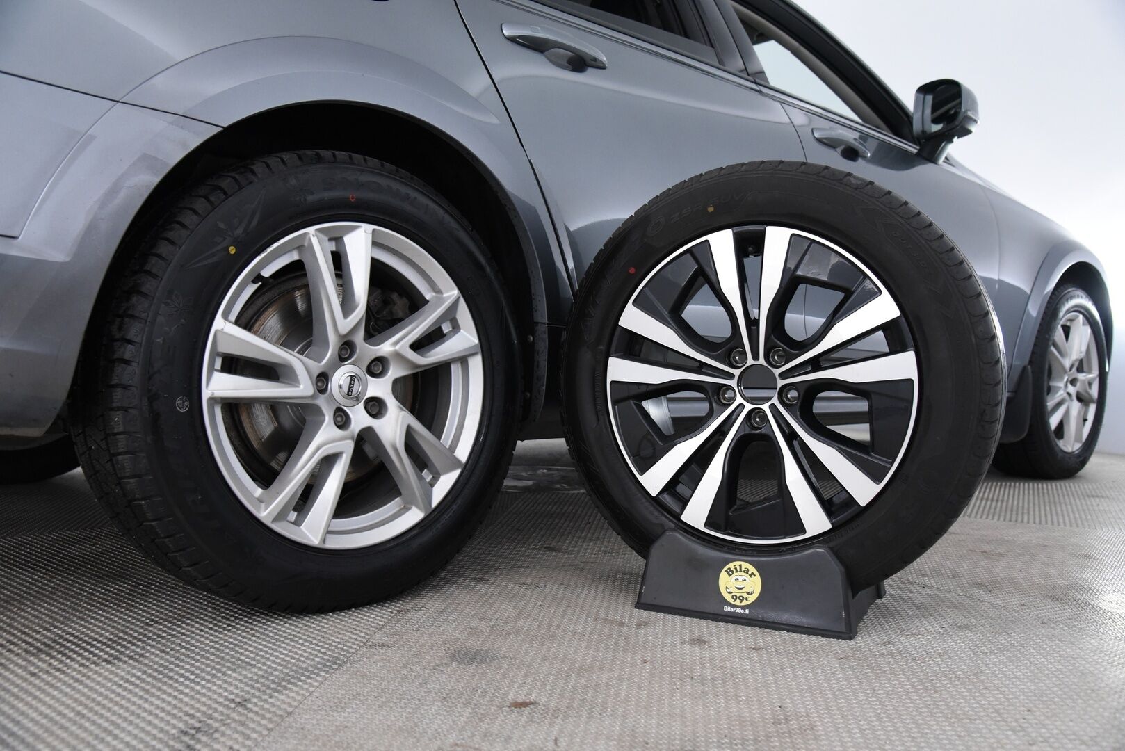 Volvo V90 Cross Country 2019 D4 AWD Plus // Suomi-Auto / Adapt.Vak / Webasto / NAVI / Keyless / Vetokoukku / Sähkökontti / Active-LED - Erinomaisesti pidetty Suomi-Volvo! - HULLUT VÄLIPÄIVÄT KORKOTARJOUS 2,49%