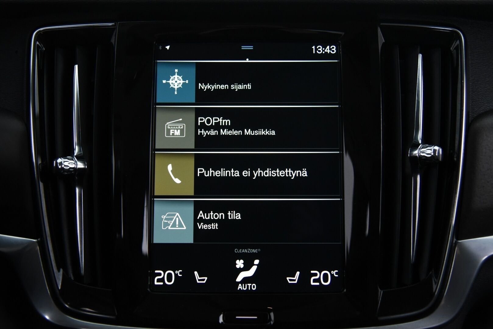 Volvo V90 Cross Country 2019 D4 AWD Plus // Suomi-Auto / Adapt.Vak / Webasto / NAVI / Keyless / Vetokoukku / Sähkökontti / Active-LED - Erinomaisesti pidetty Suomi-Volvo! - HULLUT VÄLIPÄIVÄT KORKOTARJOUS 2,49%