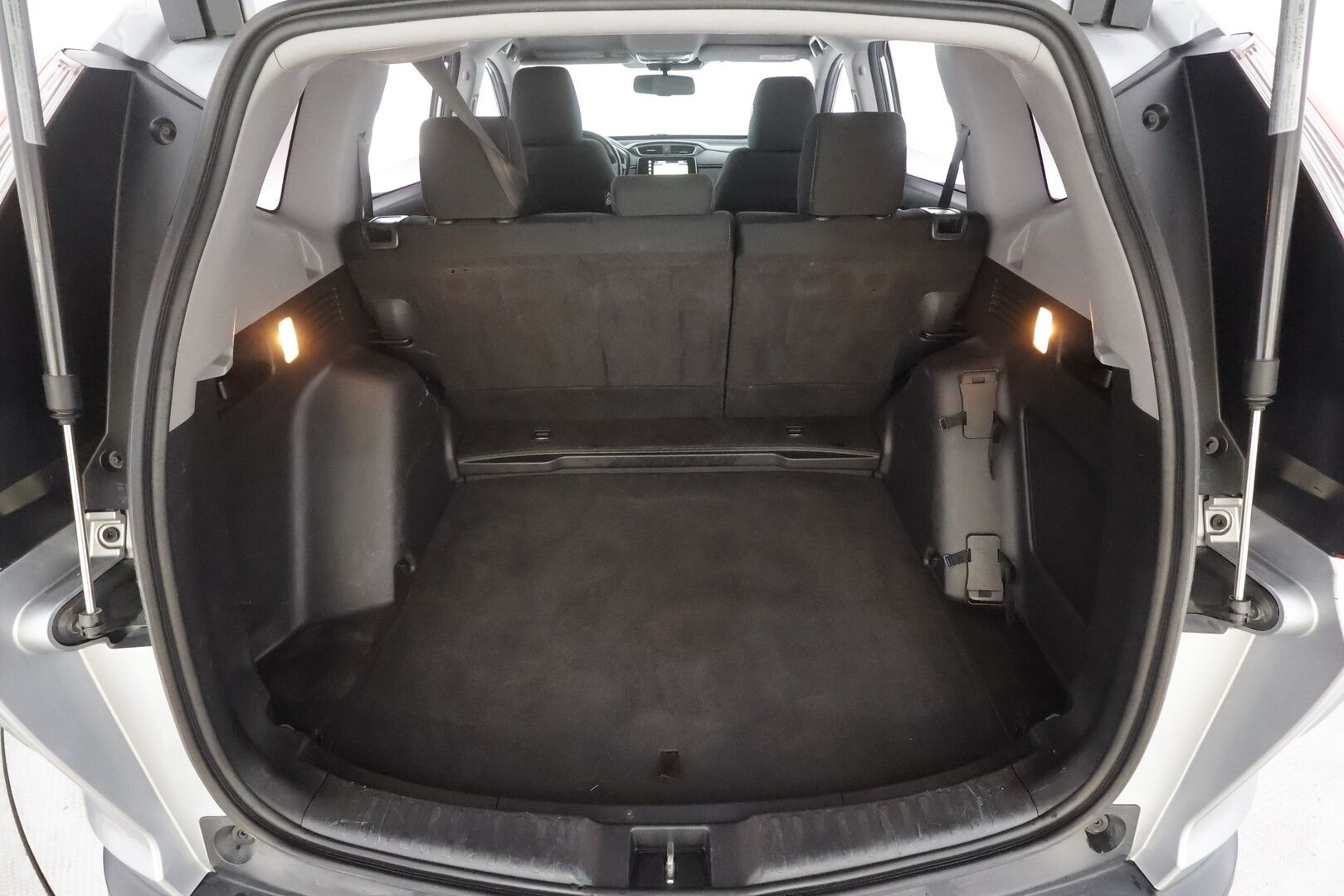 Honda CR-V 2019 Elegance AWD AT 193 hv - | ACC | LED | Polttoainelämmitin | P.kamera ja tutkat | Lane Assist | Apple & Android | Navi | BT | 2x renkaat aluin | Merkkihuollettu |