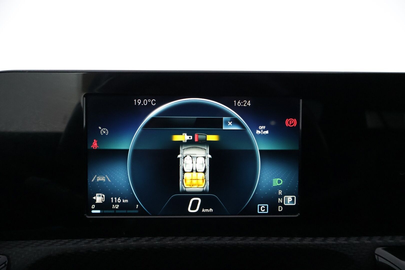 Mercedes-Benz A 2019 200 A sedan Launch Edition Style *Lohko / Carplay / P-Kamera / Led High Performance / Sporttipenkit* - Todella siisti kuntoinen / Kahdet hyvät renkaat! 