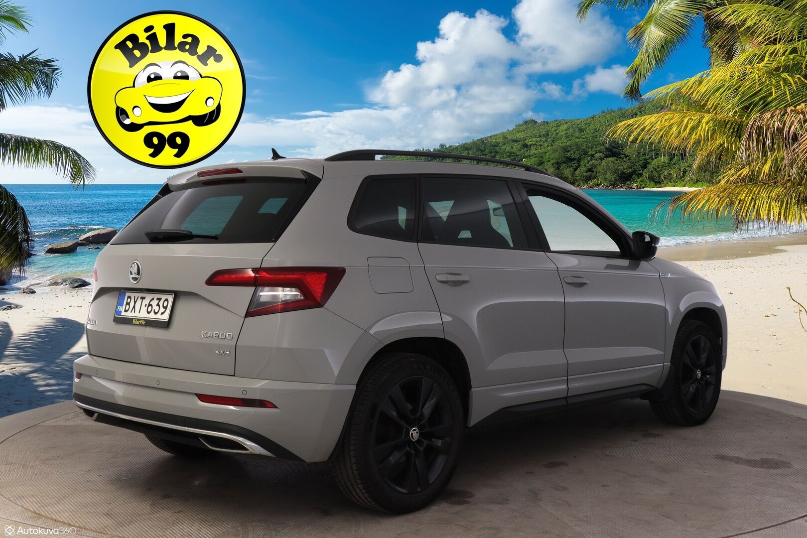Skoda Karoq 2019 2,0 TSI 4x4 SportLine DSG Autom. **Webasto / ACC / BLIS / Kamera / Koukku / S-Luukku / Sporttipenkit** - Puskurin alle taittuva koukku / SmartLink / Suomiauto