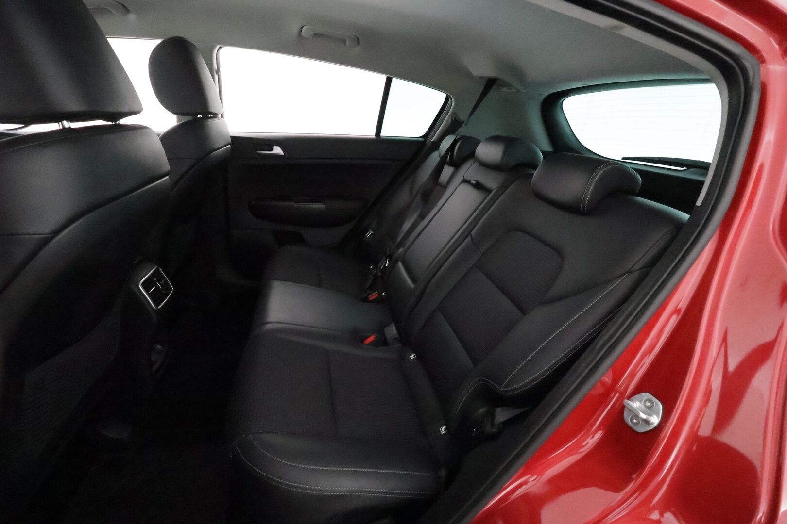 Kia Sportage 2019 1,6 T-GDI ISG Urban EX DCT A/T EcoDynamics **Koukku / LED-valot / P.Kamera / Navi / Kaistavahti / KeylessGO** - Suomi-auto / Kahdet Renkaat