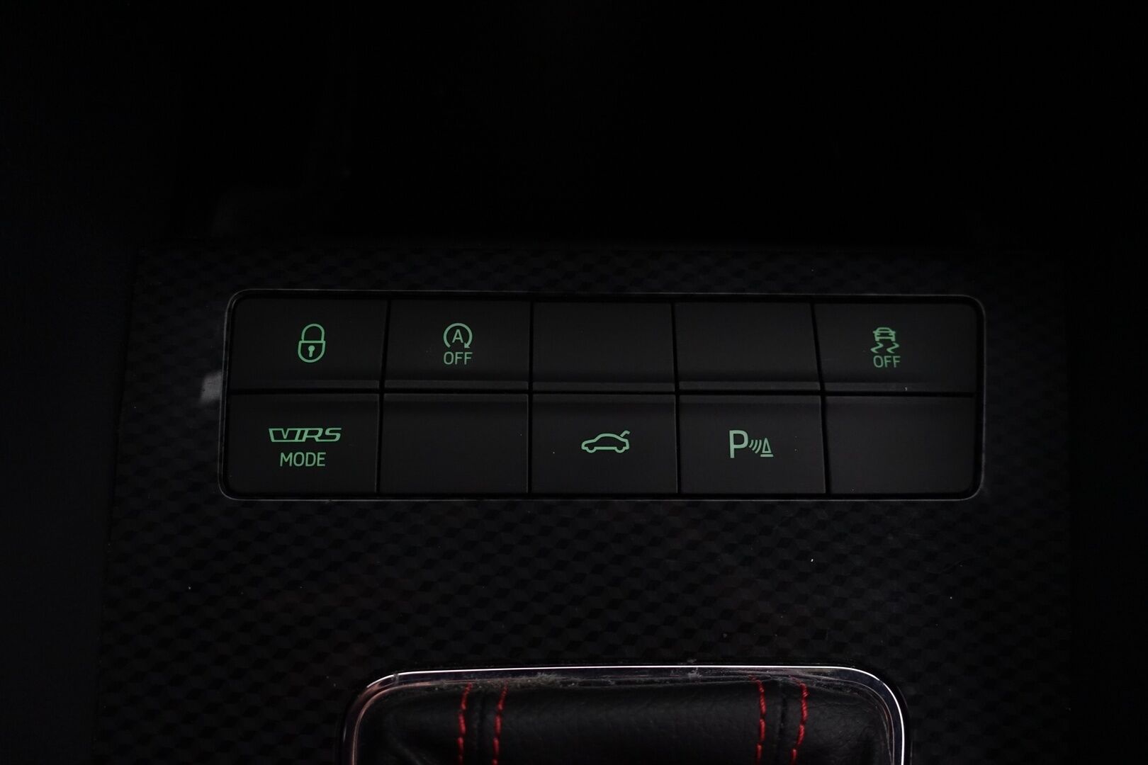 Skoda Octavia 2019 Combi 2,0 TSI RS BusinessLine DSG Autom. -  ACC | Webasto | Canton | Digimittaristo | P.Kamera | Keyless | Navi | Lämm. Ratti & Tuulilasi | SmartLink | LED | BLIS | Suomi-auto | 2X Renkaat & Vanteet |