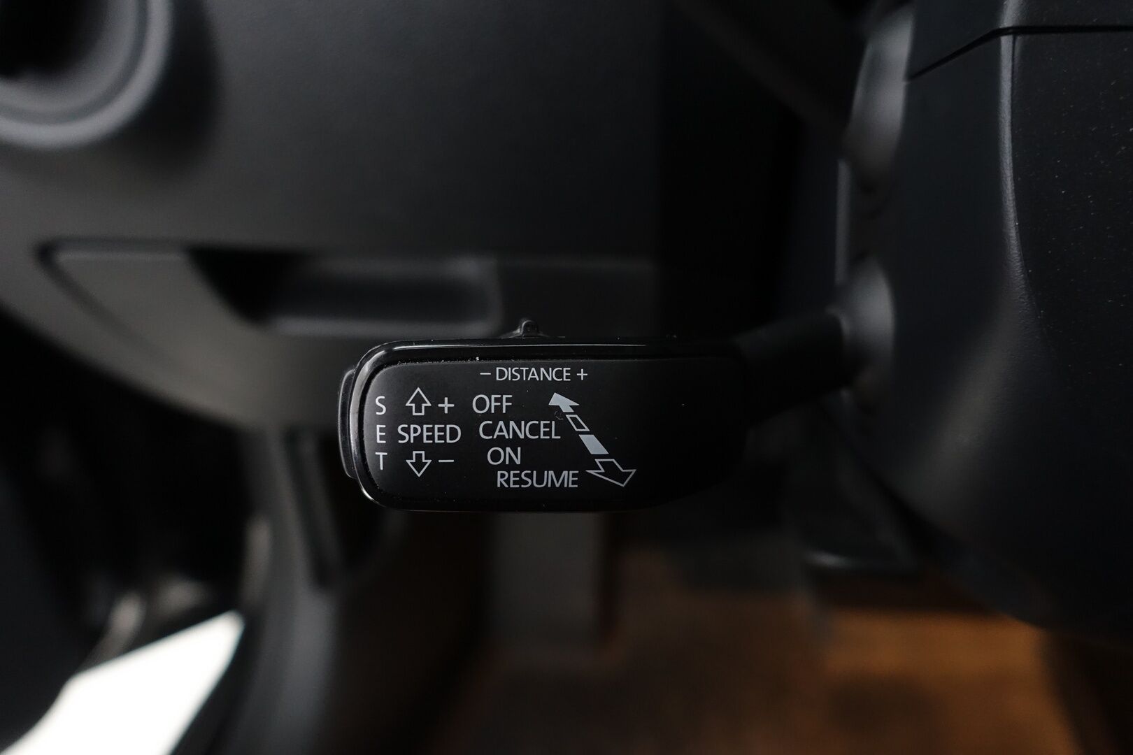 Skoda Octavia 2019 Combi 2,0 TSI RS BusinessLine DSG Autom. -  ACC | Webasto | Canton | Digimittaristo | P.Kamera | Keyless | Navi | Lämm. Ratti & Tuulilasi | SmartLink | LED | BLIS | Suomi-auto | 2X Renkaat & Vanteet |