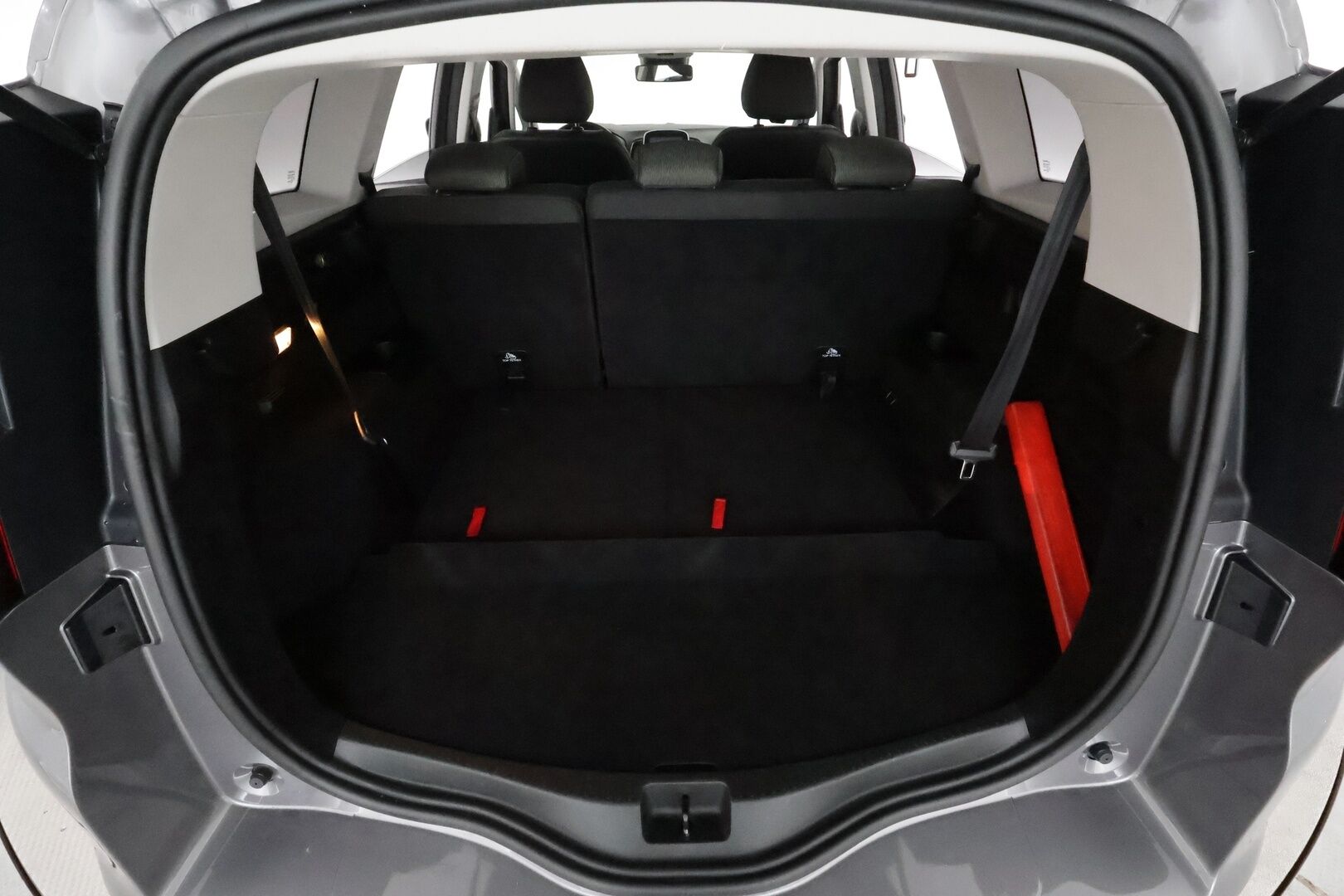 Renault Grand Scenic 2019 TCe 160 EDC7-aut Zen 7-Paik. *Vakkari / Navi / Kaistavahti / Apple&Android / Keyless / P.tutkat* - Suomi-auto / Hyvin huollettu! / 2x vanteet