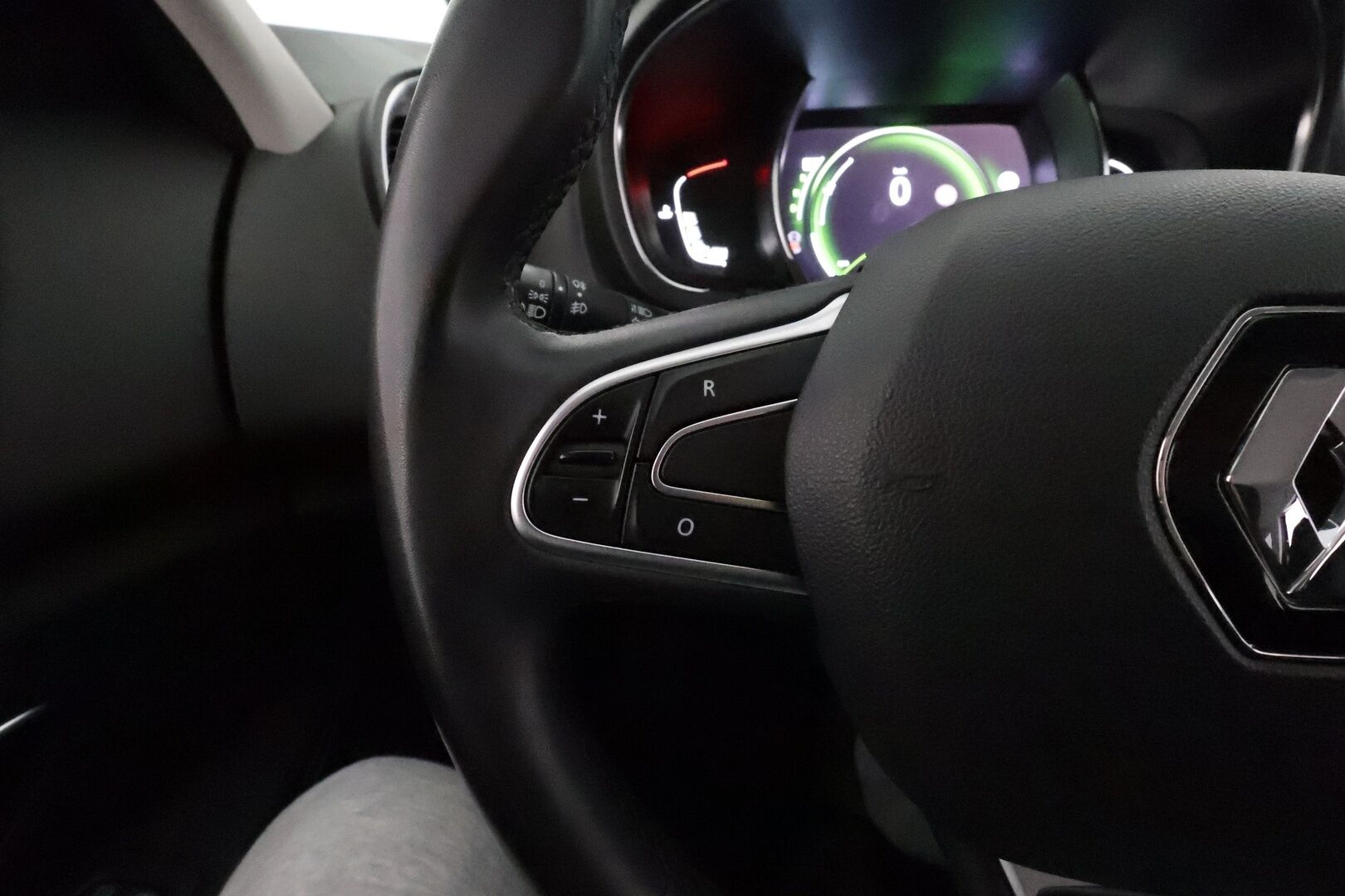Renault Grand Scenic 2019 TCe 160 EDC7-aut Zen 7-Paik. *Vakkari / Navi / Kaistavahti / Apple&Android / Keyless / P.tutkat* - Suomi-auto / Hyvin huollettu! / 2x vanteet