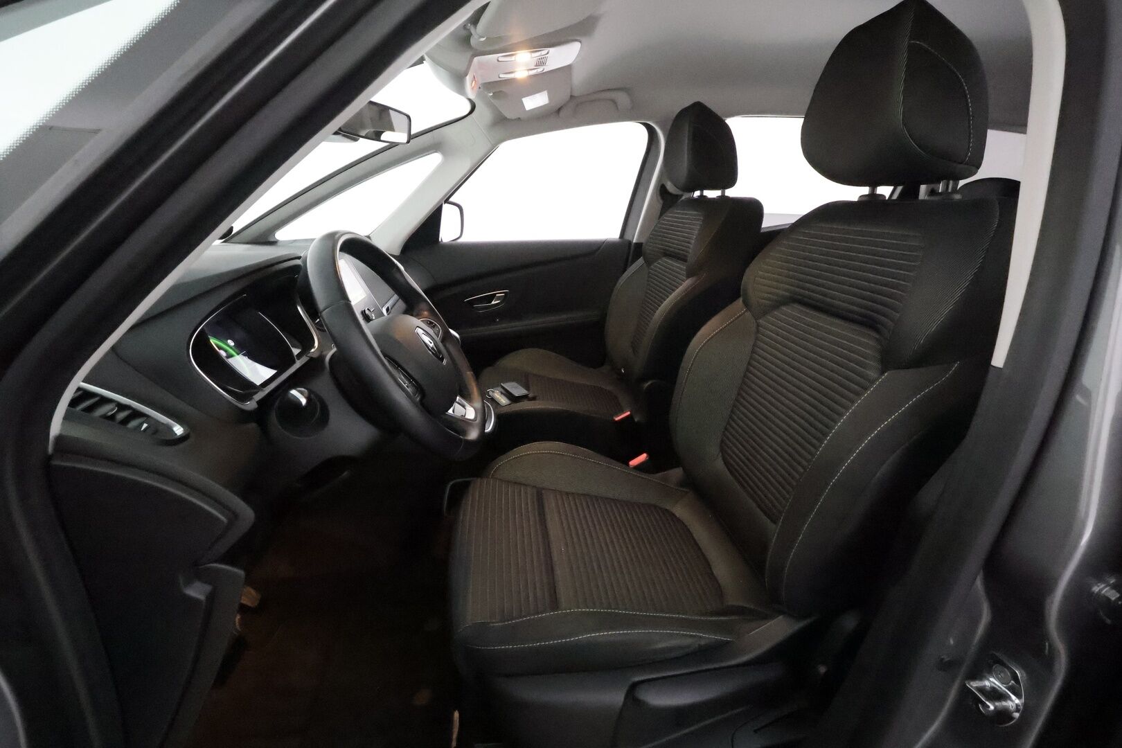 Renault Grand Scenic 2019 TCe 160 EDC7-aut Zen 7-Paik. *Vakkari / Navi / Kaistavahti / Apple&Android / Keyless / P.tutkat* - Suomi-auto / Hyvin huollettu! / 2x vanteet