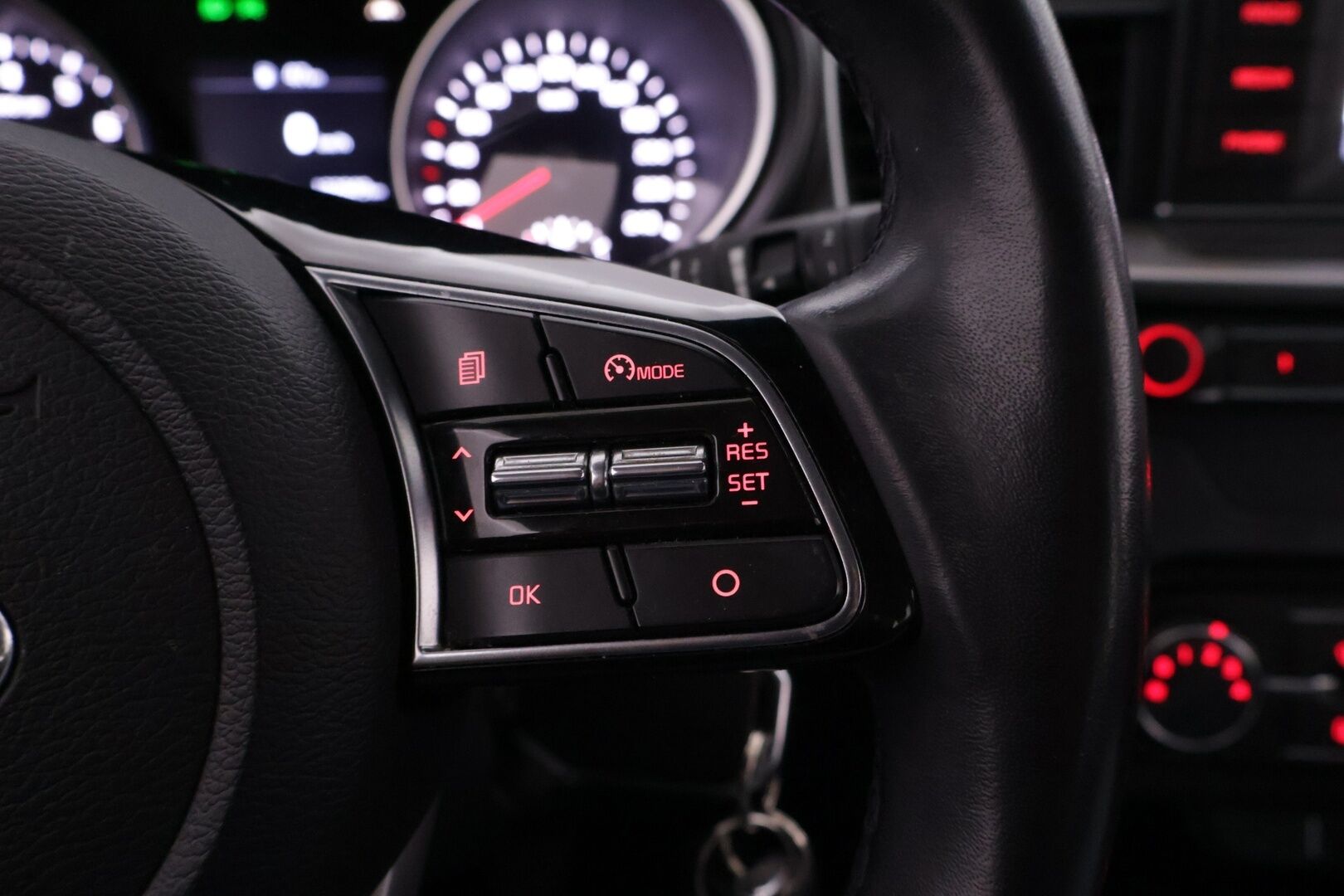 Kia Ceed 2019 1,0 T-GDI ISG 120hv LX SW EcoDynamics - Suomi-auto | Koukku | Lohkolämmitin | Vakkari | Tutkat | Merkkihuollettu | Kahdet uudet renkaat
