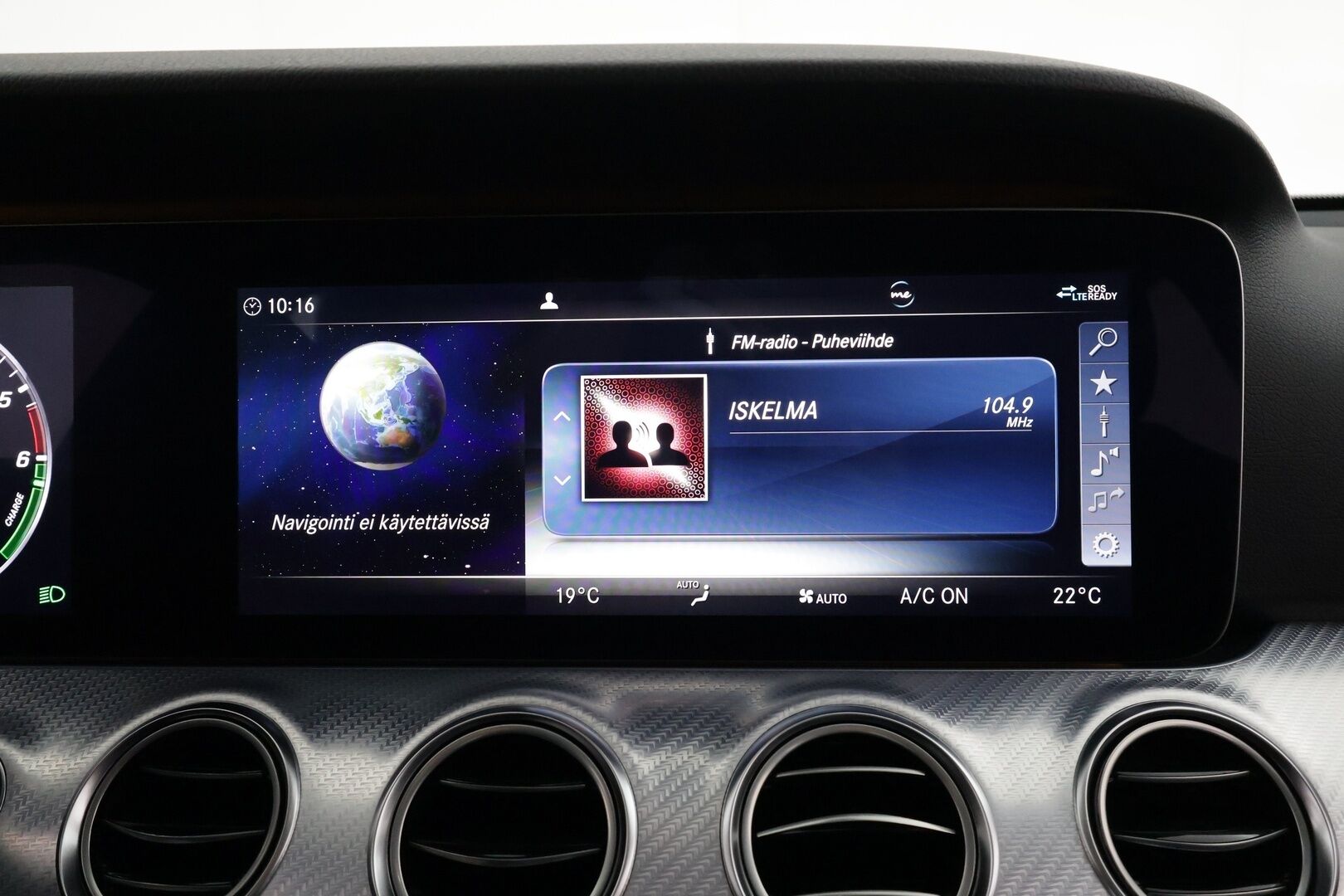 Mercedes-Benz E 2019 300 de A Business Avantgarde Edition EQ Power * Multibeam / P.Kamera / Sportpenkit / Katveavustin / Widescreen / Koukku - Suomi-auto / Kahdet renkaat