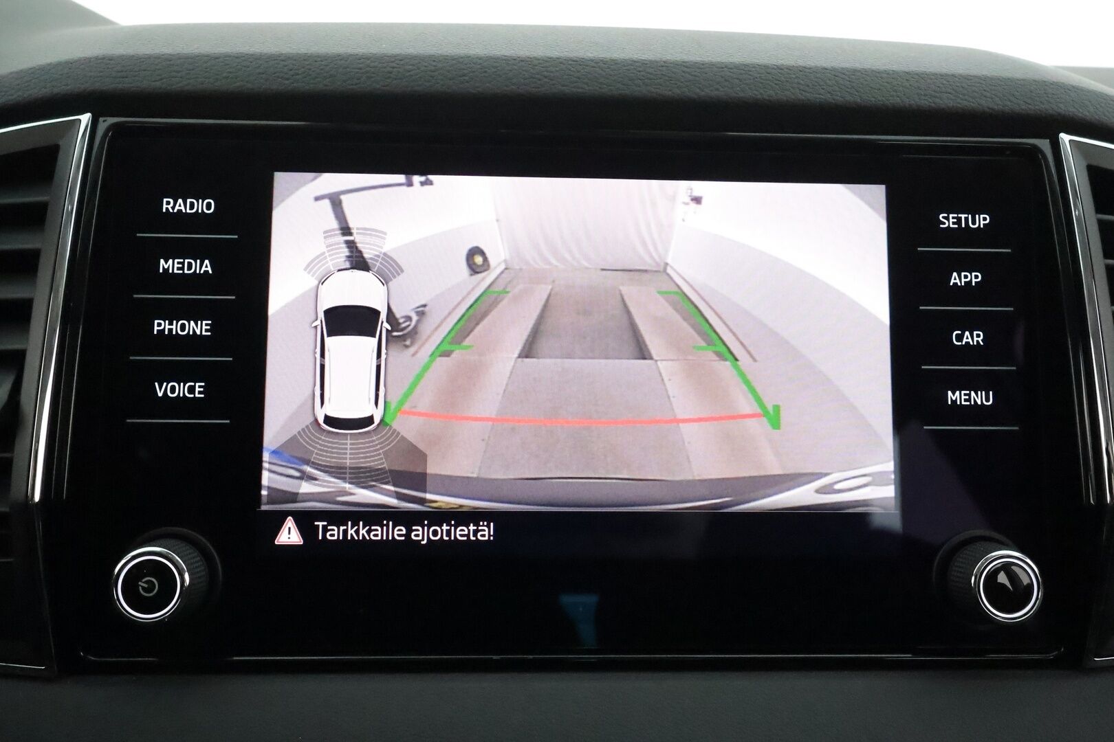 Skoda Karoq 2019 1,5 TSI 4x4 Style DSG Autom **Webasto / Muistipenkki / Adapt.vakkari / Canton / P.kamera / KeylessGo** - 1.om Suomi-auto / Kahdet renkaat aluvanteilla