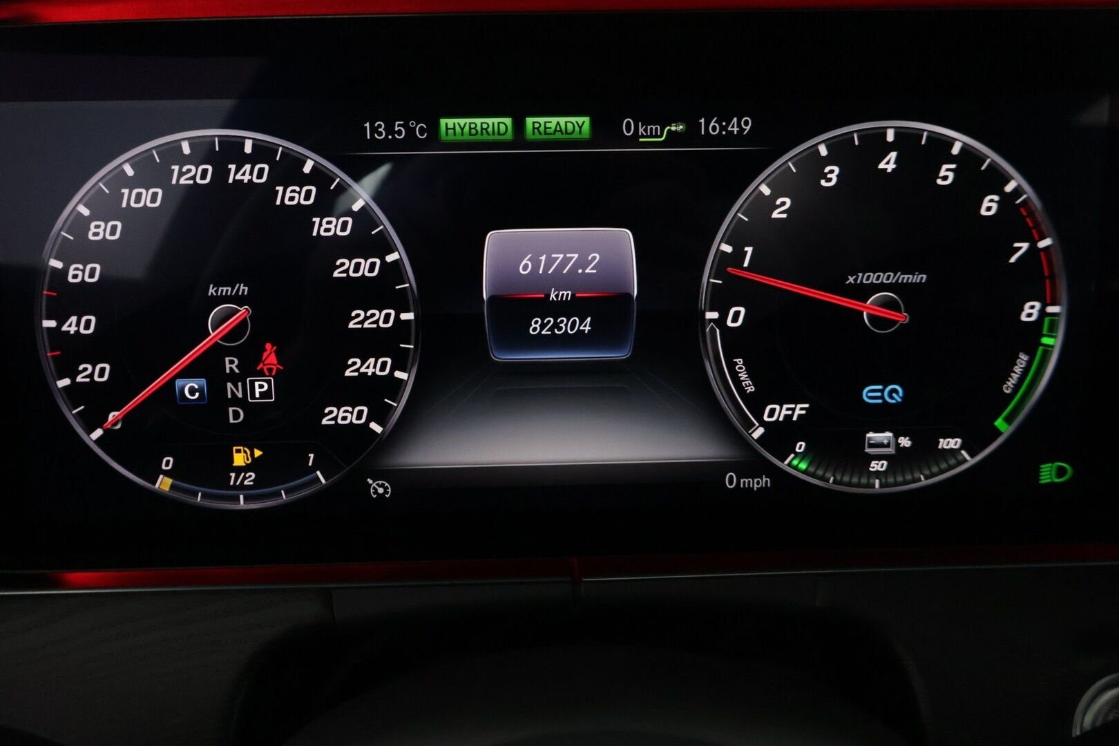 Mercedes-Benz E 2020 300e A Edition One AMG EQ Power ** Juuri tullut! / Widescreen / SoH 92,5%! / Multibeam / Sporttipenkit / P.Kamera ** - Upeassa kunnossa oleva Suomesta uutena myyty E-sarjalainen! Kahdet renkaat alkuperäisillä AMG alumiinivanteilla! Akun kapasiteetti huikeat 92,5%!