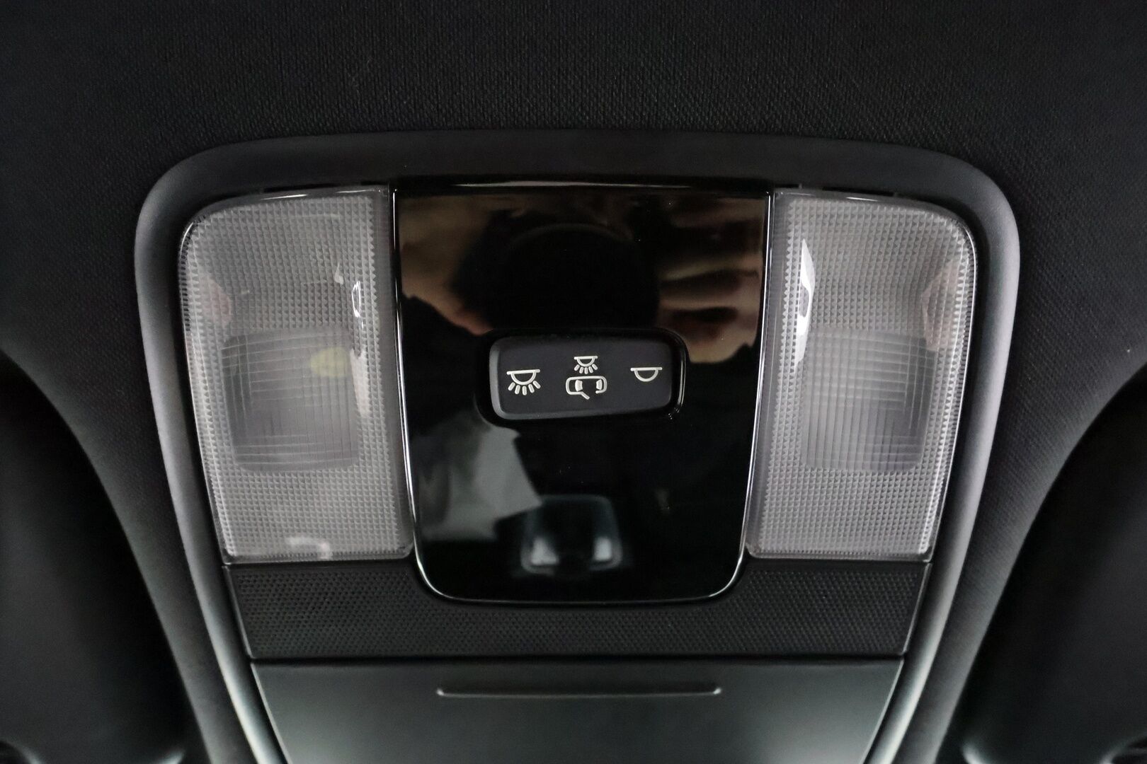 Kia ProCeed 2019 1,4 T-GDI ISG 140hv GT-Line Business Premium SB DCT A/T EcoDynamics * ACC / JBL / Lohko+Sisä / Navi * - P.kamera / Suomi-auto / Kahdet renkaat aluvanteilla