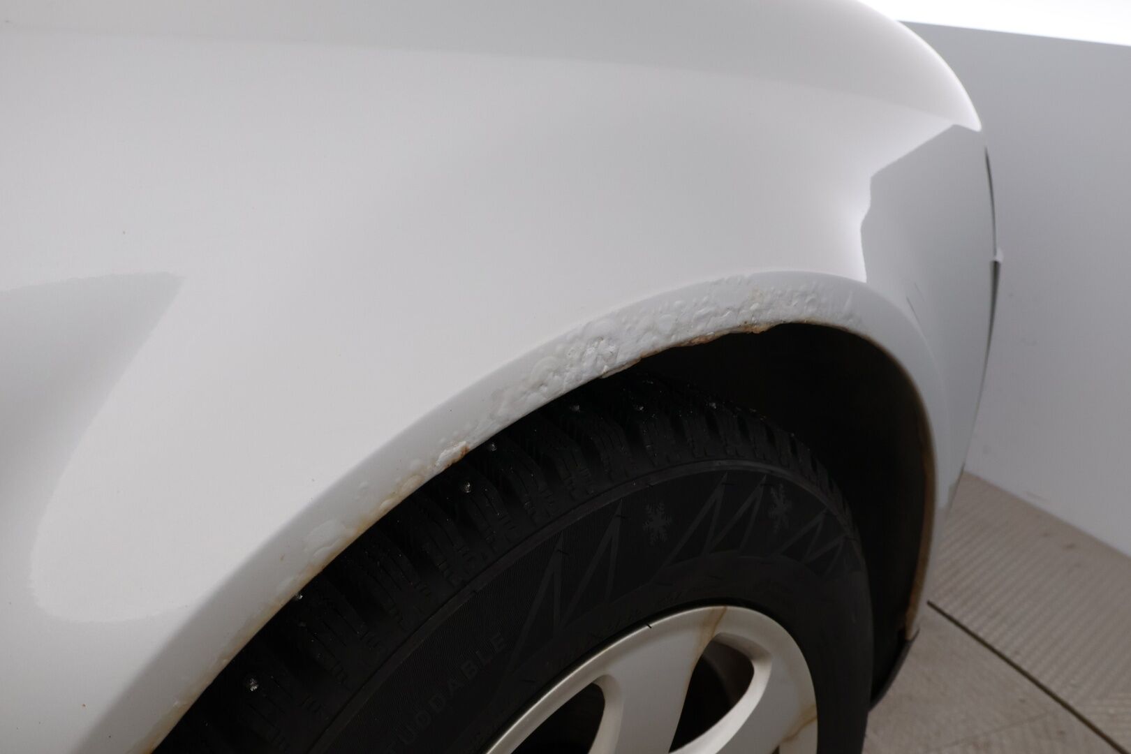 Audi A4 2001 - YritysOutlet - Myydään vain yrityksille - Tämä auto myydään YritysOutlet -valikoimasta vain yritykselle! - Osta nyt, maksa vasta ensi vuonna