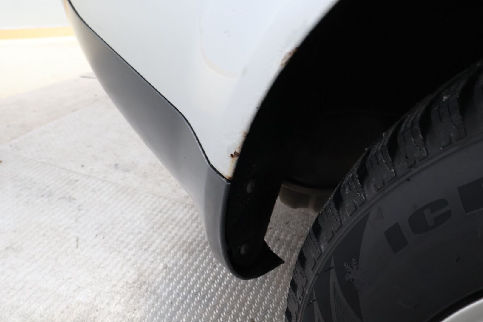 Audi A4 2001 - YritysOutlet - Myydään vain yrityksille - Tämä auto myydään YritysOutlet -valikoimasta vain yritykselle! - Osta nyt, maksa vasta ensi vuonna