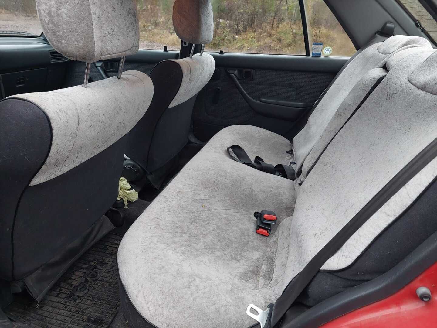 Toyota Carina 1990 1.6 XL - YritysOutlet - Myydään vain yrityksille