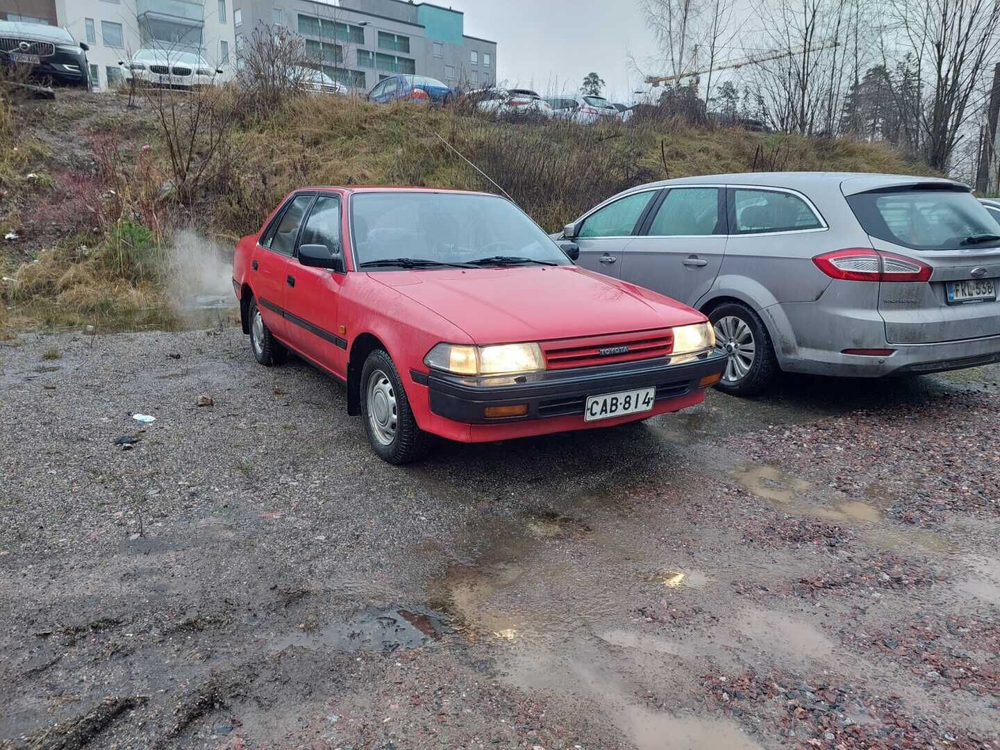 Toyota Carina 1990 1.6 XL - YritysOutlet - Myydään vain yrityksille