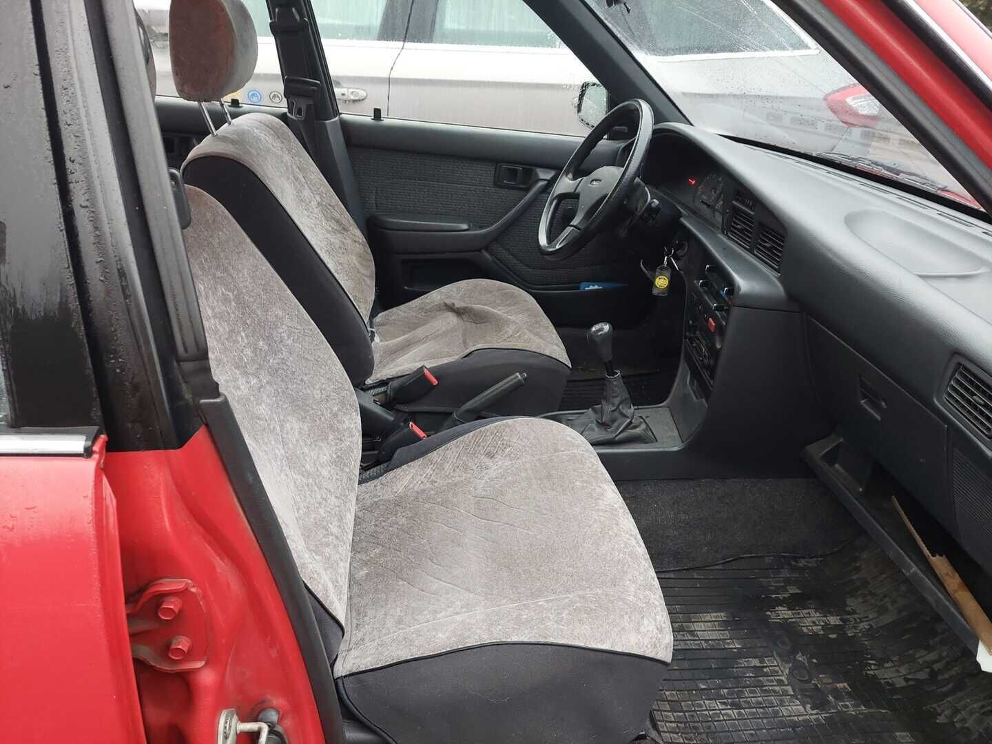 Toyota Carina 1990 1.6 XL - YritysOutlet - Myydään vain yrityksille