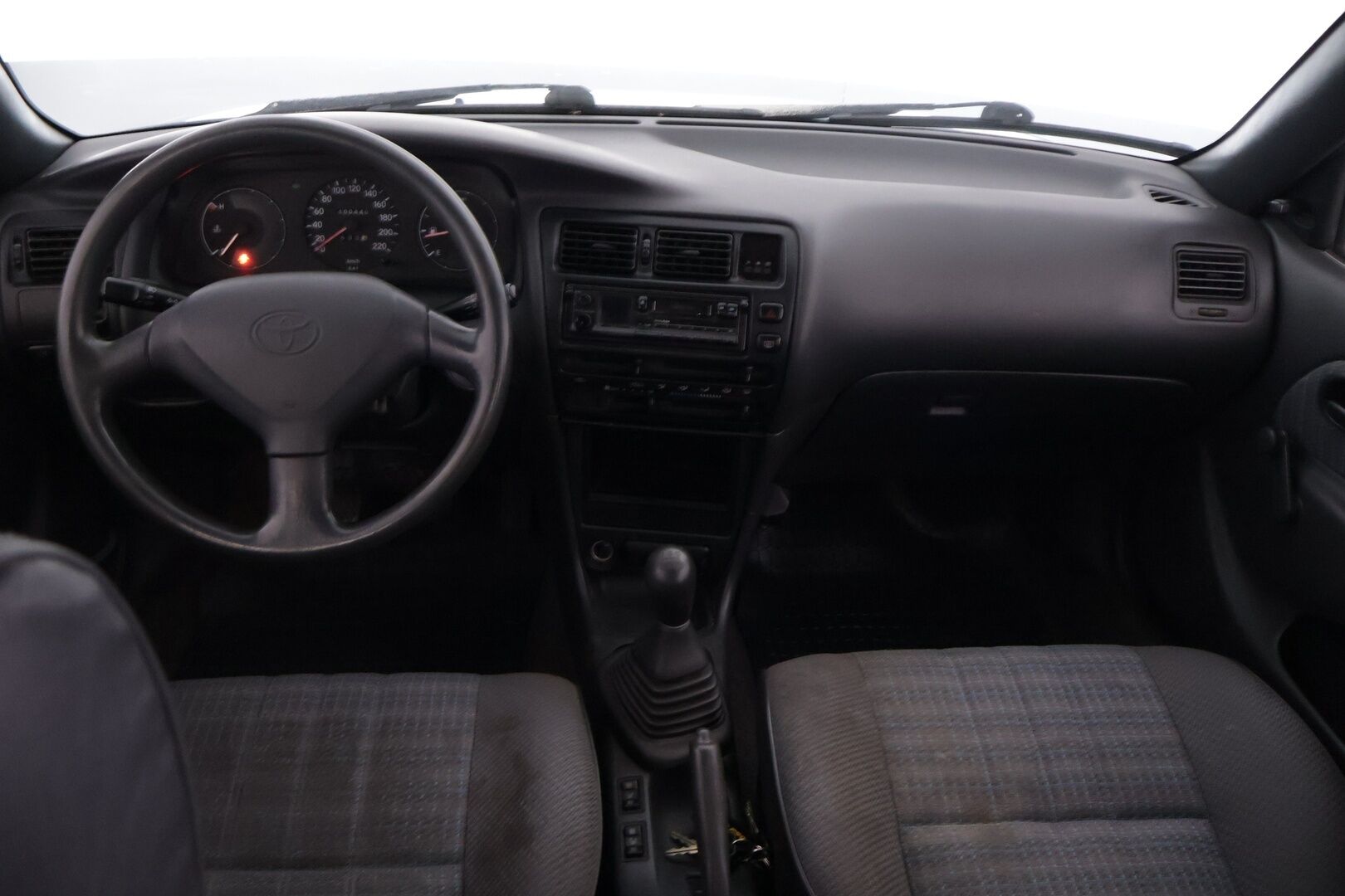 Toyota Corolla 1994 4D COROLLA XLI-EE101L-AEMDKW/247