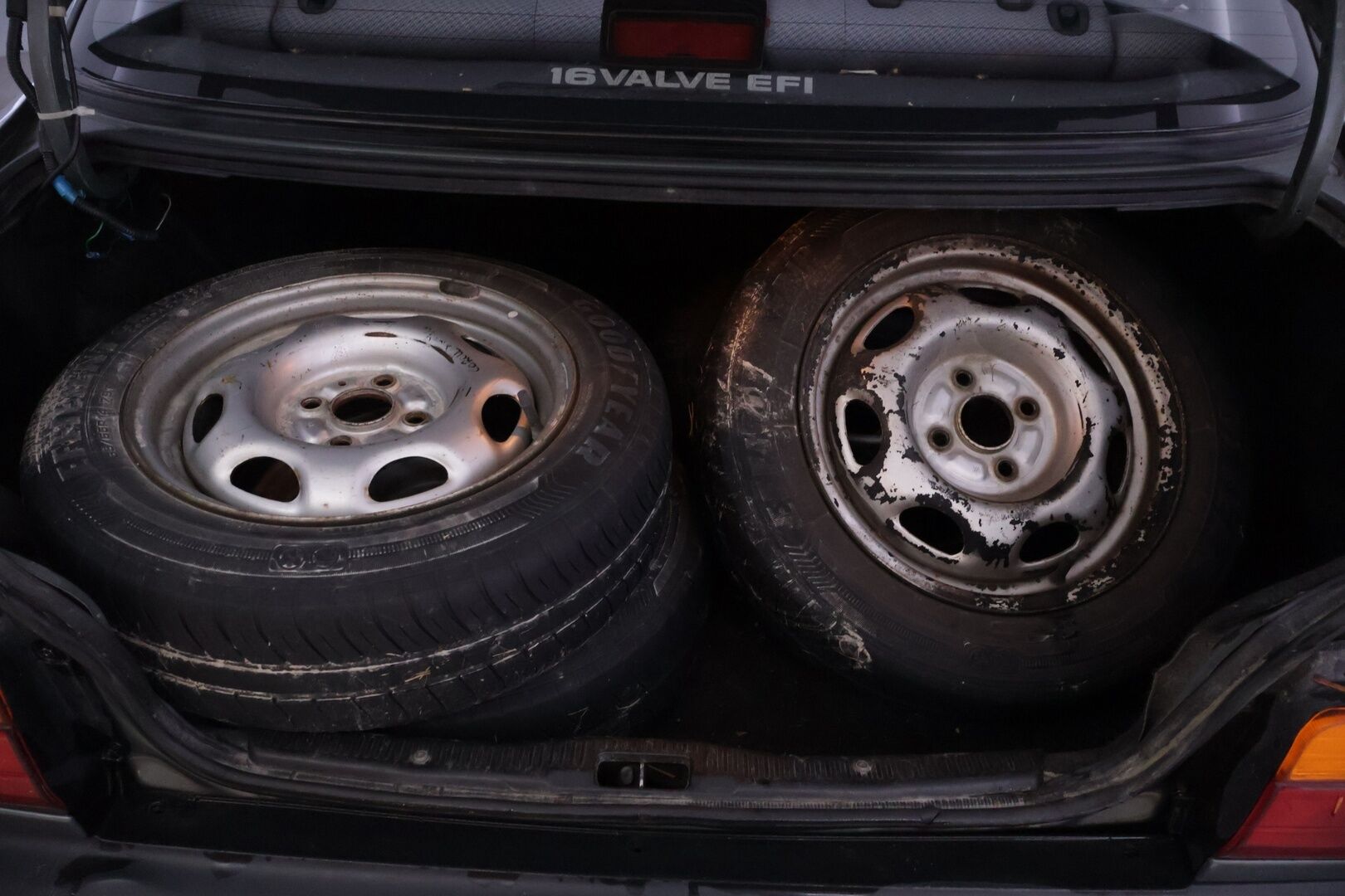 Toyota Corolla 1994 4D COROLLA XLI-EE101L-AEMDKW/247