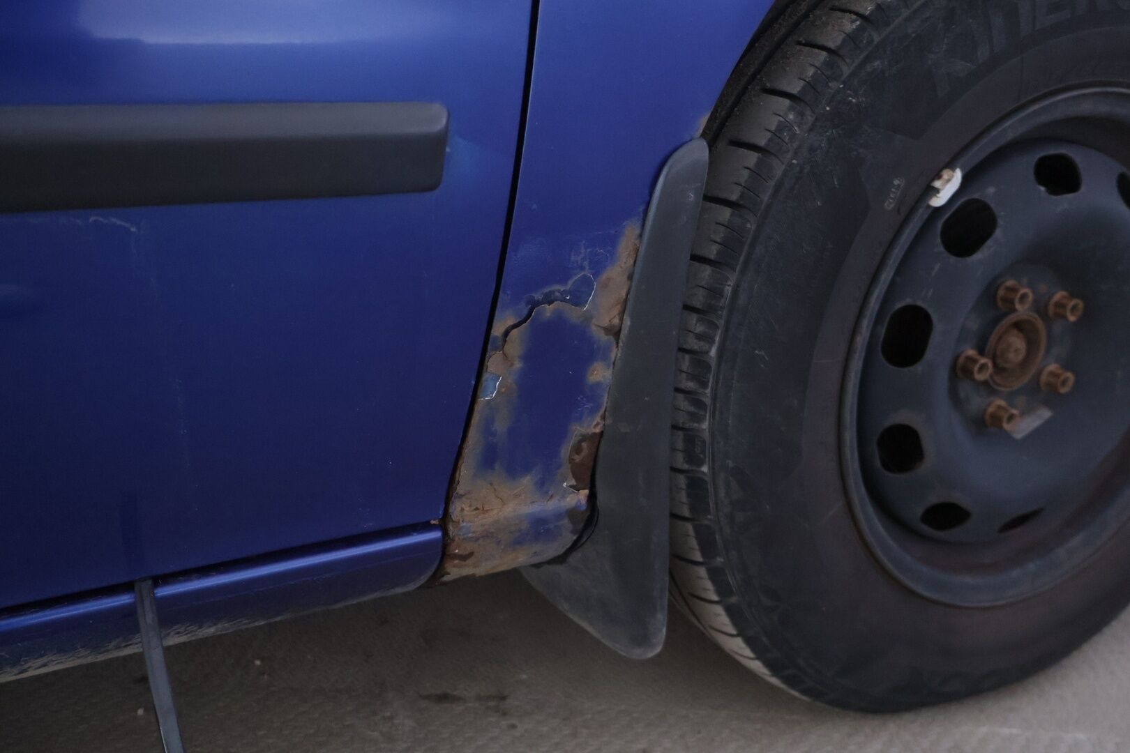 Seat Leon 2001 4D LEON HATCHBACK 1.6 - Katsastettu / Huollettu - HULLUT AVAJAISHULINAT KORKOTARJOUS 3,29 %