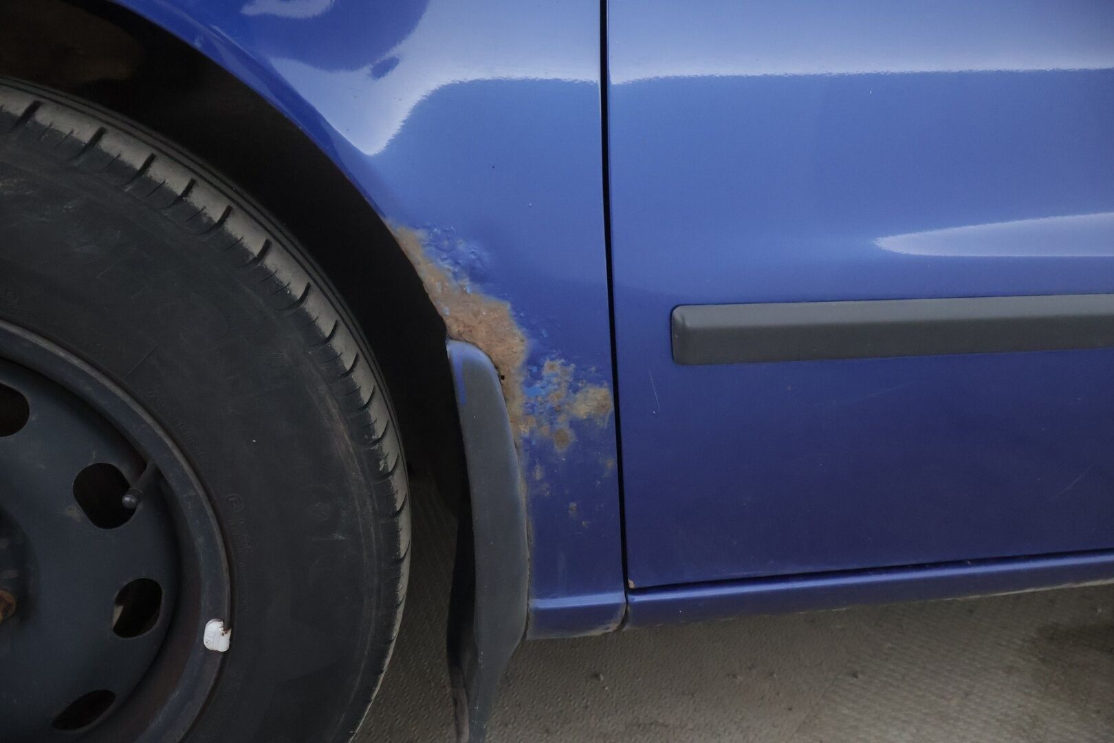 Seat Leon 2001 4D LEON HATCHBACK 1.6 - Katsastettu / Huollettu - HULLUT AVAJAISHULINAT KORKOTARJOUS 3,29 %