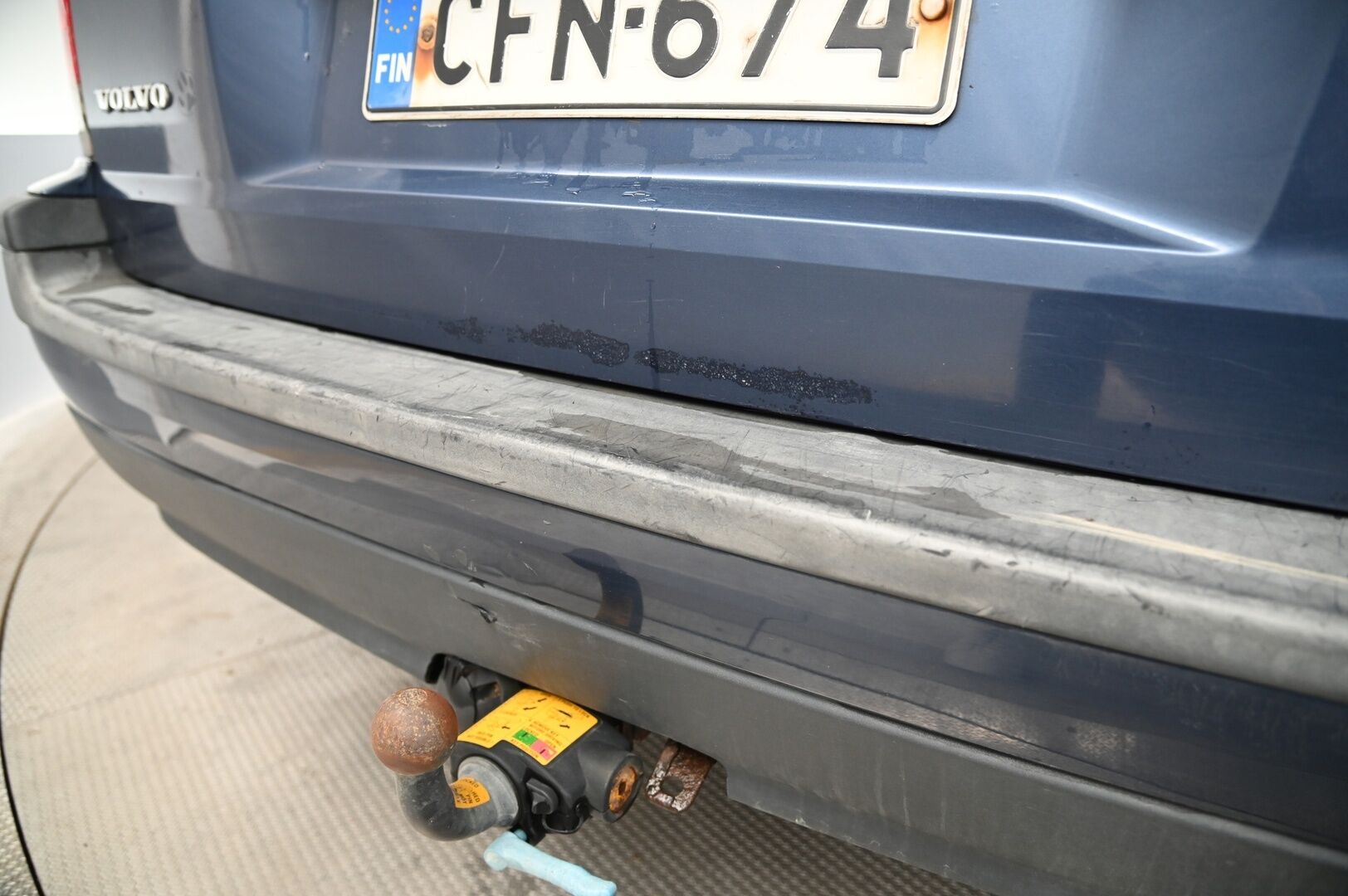 Volvo V70 2002 5D V70 STW 2.4D AUTOMATIC *YritysOutlet - Myydään vain yrityksille*  Pa-lämmitin / Koukku / Vakkari / Puolinahkapenkit* - *YritysOutlet - Myydään vain yrityksille*