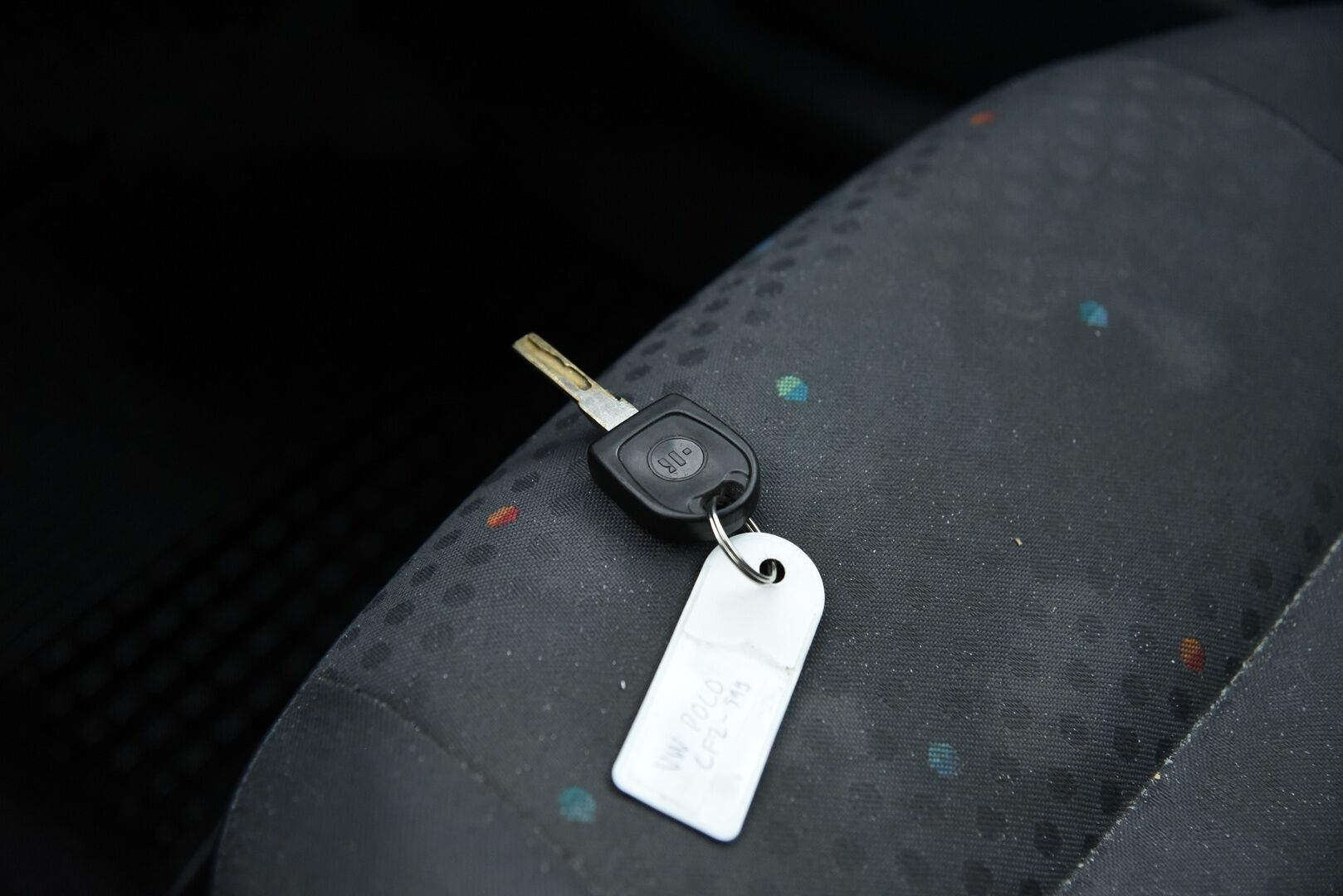 Volkswagen Polo 2003 2D POLO HATCHBACK 1.2-9N/245 / Tämä auto myydään YritysOutlet -valikoimasta vain yritykselle - 12kk leima! 