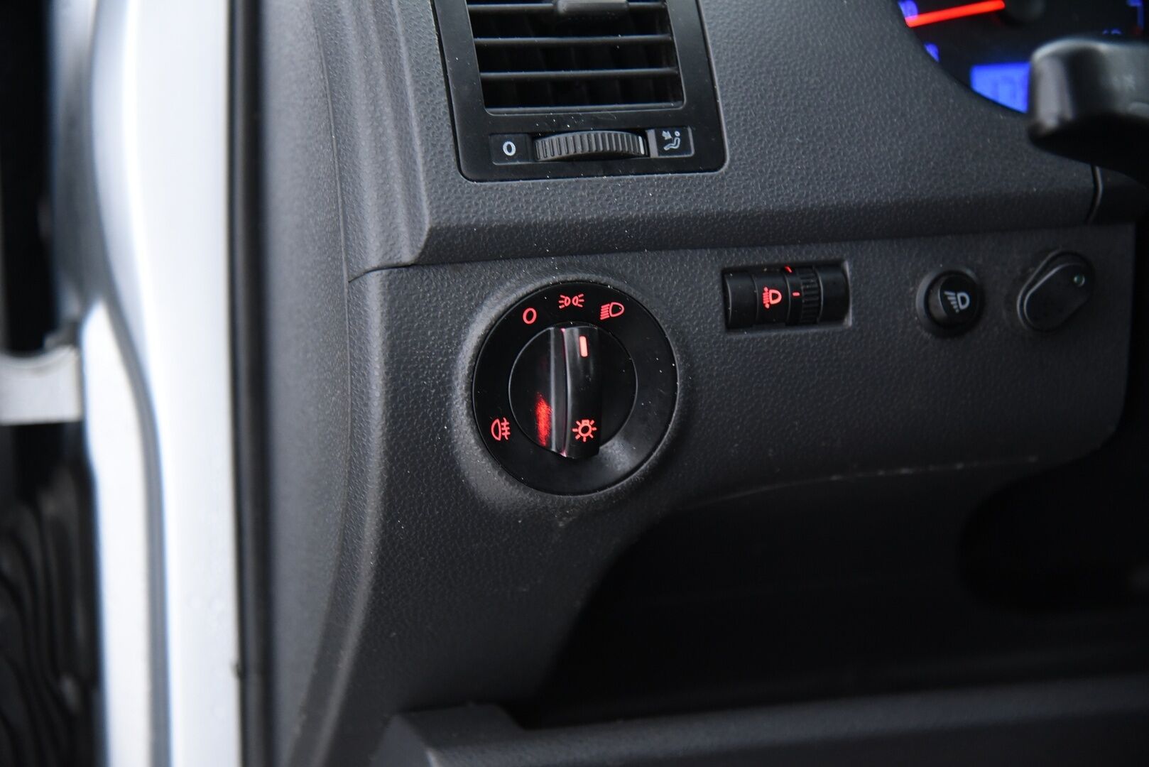 Volkswagen Polo 2003 2D POLO HATCHBACK 1.2-9N/245 / Tämä auto myydään YritysOutlet -valikoimasta vain yritykselle - 12kk leima! 