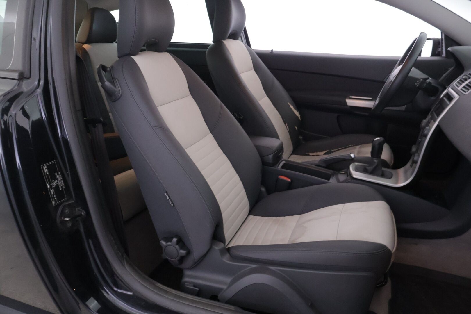 Volvo C30 2007 C30 COUPE 1.8  *YritysOutlet - Myydään vain yrityksille* - Tämä auto myydään YritysOutlet -valikoimasta vain yritykselle