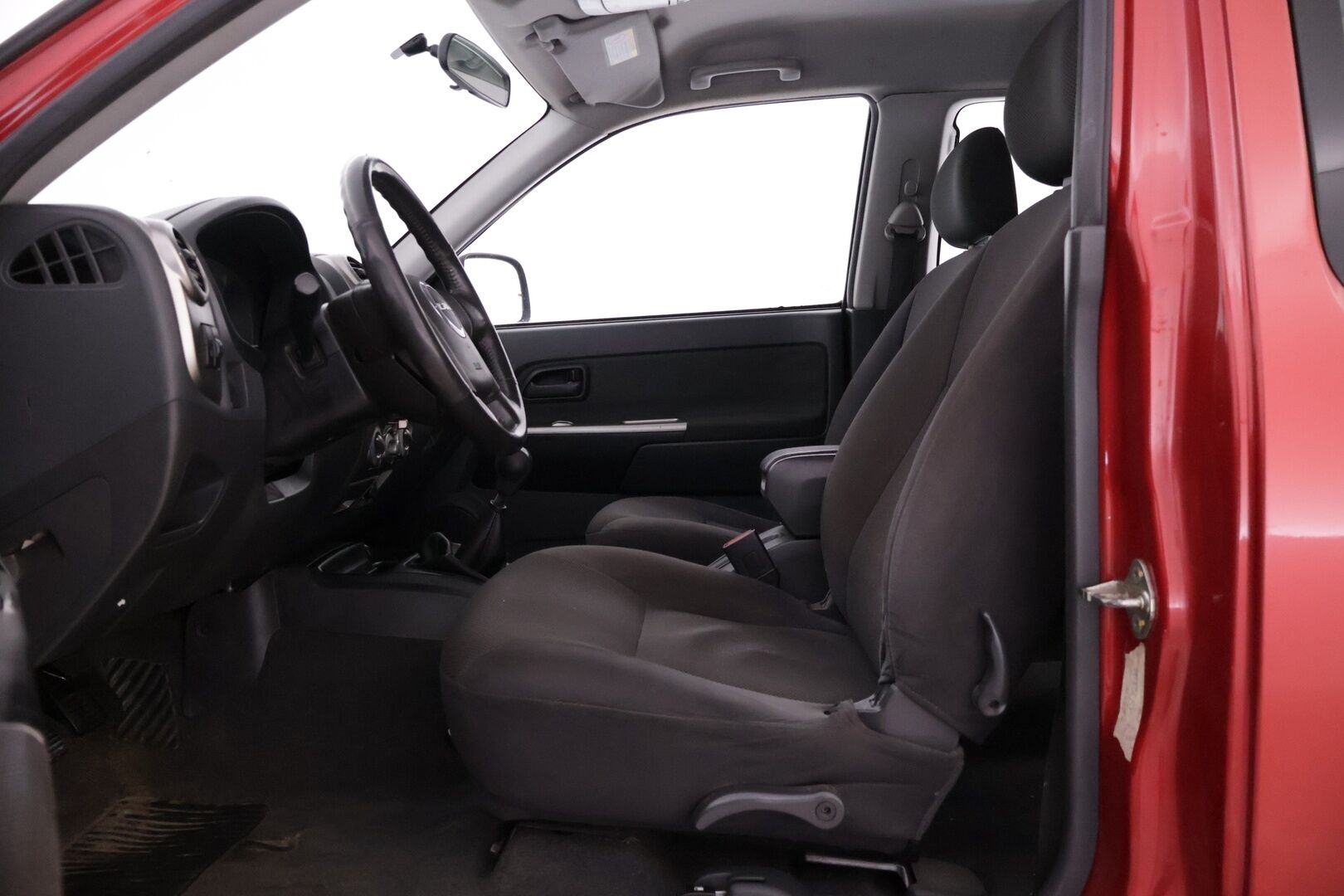 Isuzu D-Max 2007 D-MAX PICKUP EXTEND CAB 2.5TD - YritysOutlet - Myydään vain yrityksille *Lavakate / ALV / Lohko / Ilmastointi / Koukku* - – Tämä auto myydään YritysOutlet -valikoimasta vain yritykselle