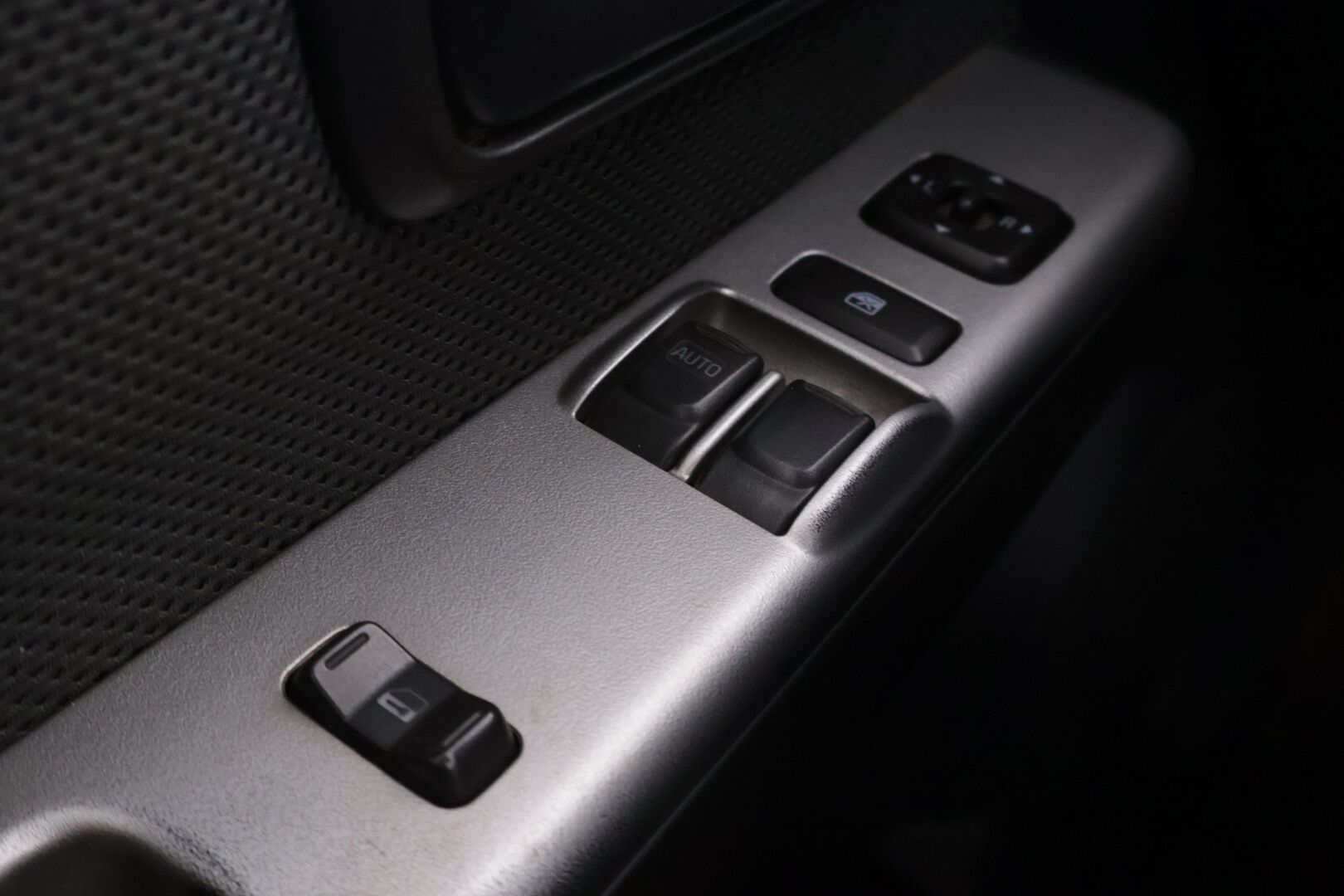 Isuzu D-Max 2007 D-MAX PICKUP EXTEND CAB 2.5TD - YritysOutlet - Myydään vain yrityksille *Lavakate / ALV / Lohko / Ilmastointi / Koukku* - – Tämä auto myydään YritysOutlet -valikoimasta vain yritykselle