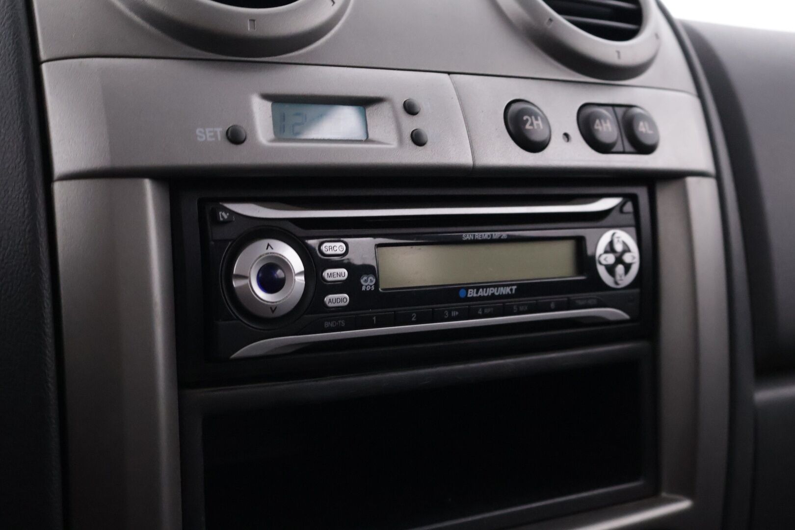 Isuzu D-Max 2007 D-MAX PICKUP EXTEND CAB 2.5TD - YritysOutlet - Myydään vain yrityksille *Lavakate / ALV / Lohko / Ilmastointi / Koukku* - – Tämä auto myydään YritysOutlet -valikoimasta vain yritykselle