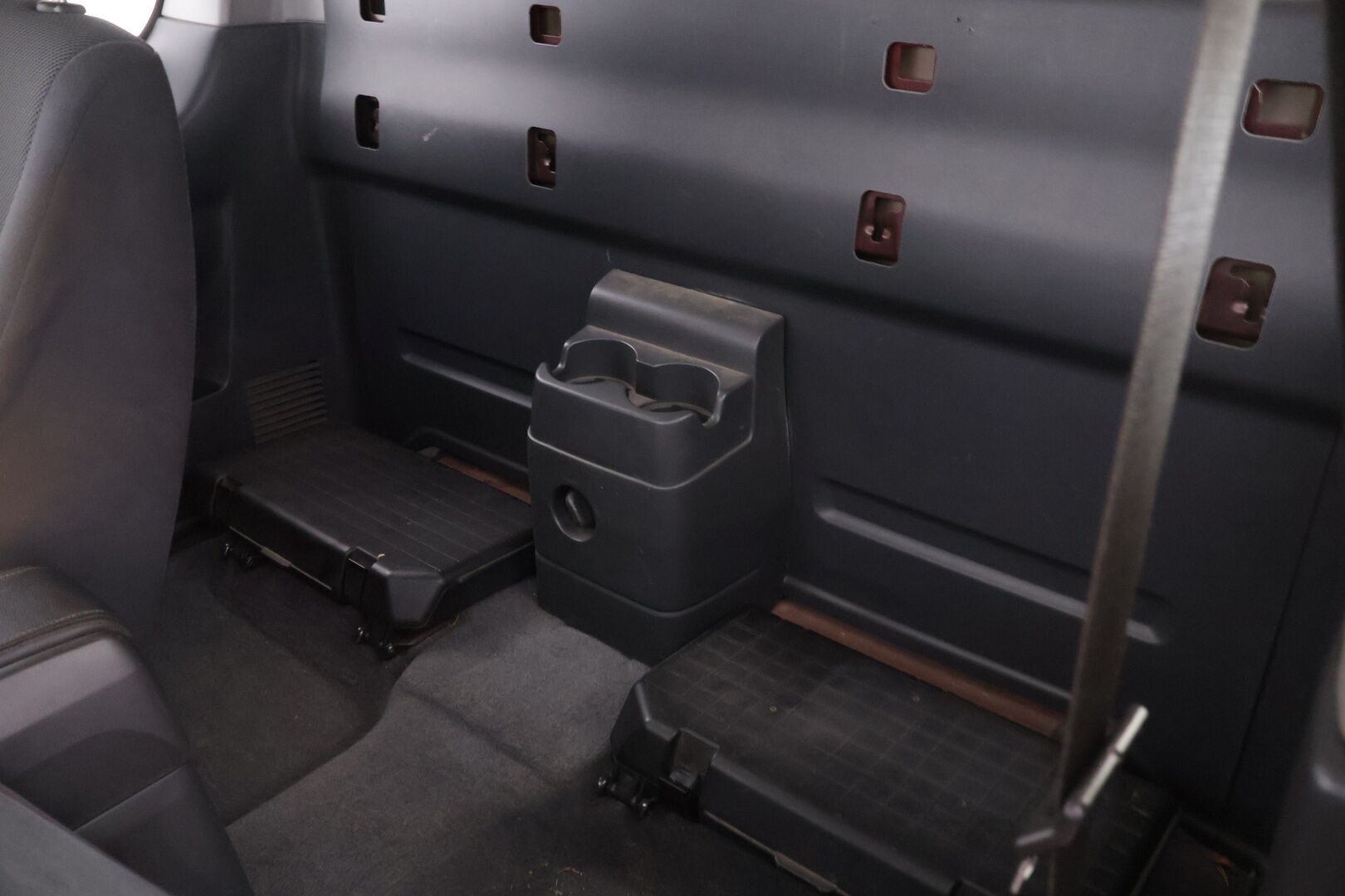 Isuzu D-Max 2007 D-MAX PICKUP EXTEND CAB 2.5TD - YritysOutlet - Myydään vain yrityksille *Lavakate / ALV / Lohko / Ilmastointi / Koukku* - – Tämä auto myydään YritysOutlet -valikoimasta vain yritykselle