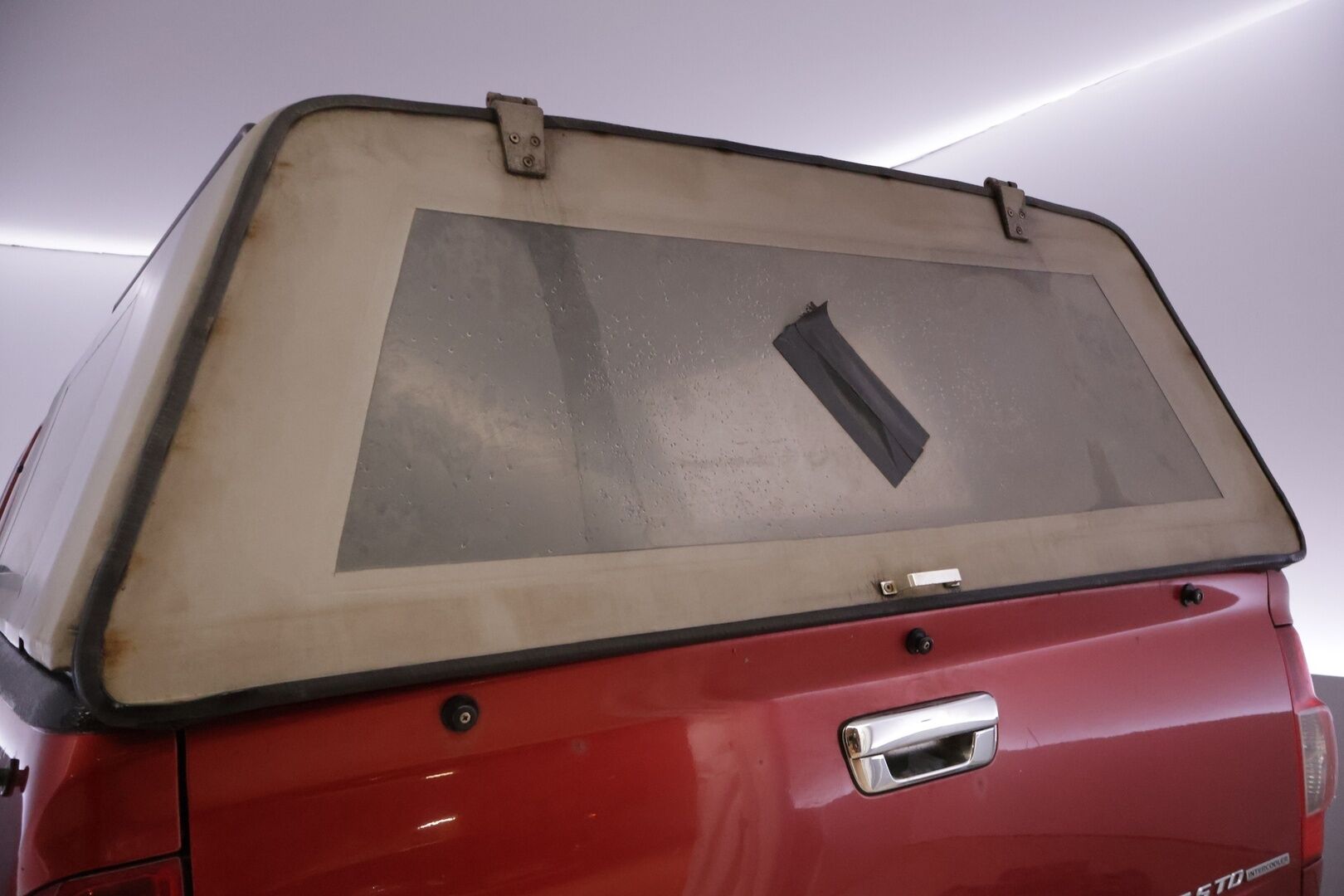 Isuzu D-Max 2007 D-MAX PICKUP EXTEND CAB 2.5TD - YritysOutlet - Myydään vain yrityksille *Lavakate / ALV / Lohko / Ilmastointi / Koukku* - – Tämä auto myydään YritysOutlet -valikoimasta vain yritykselle